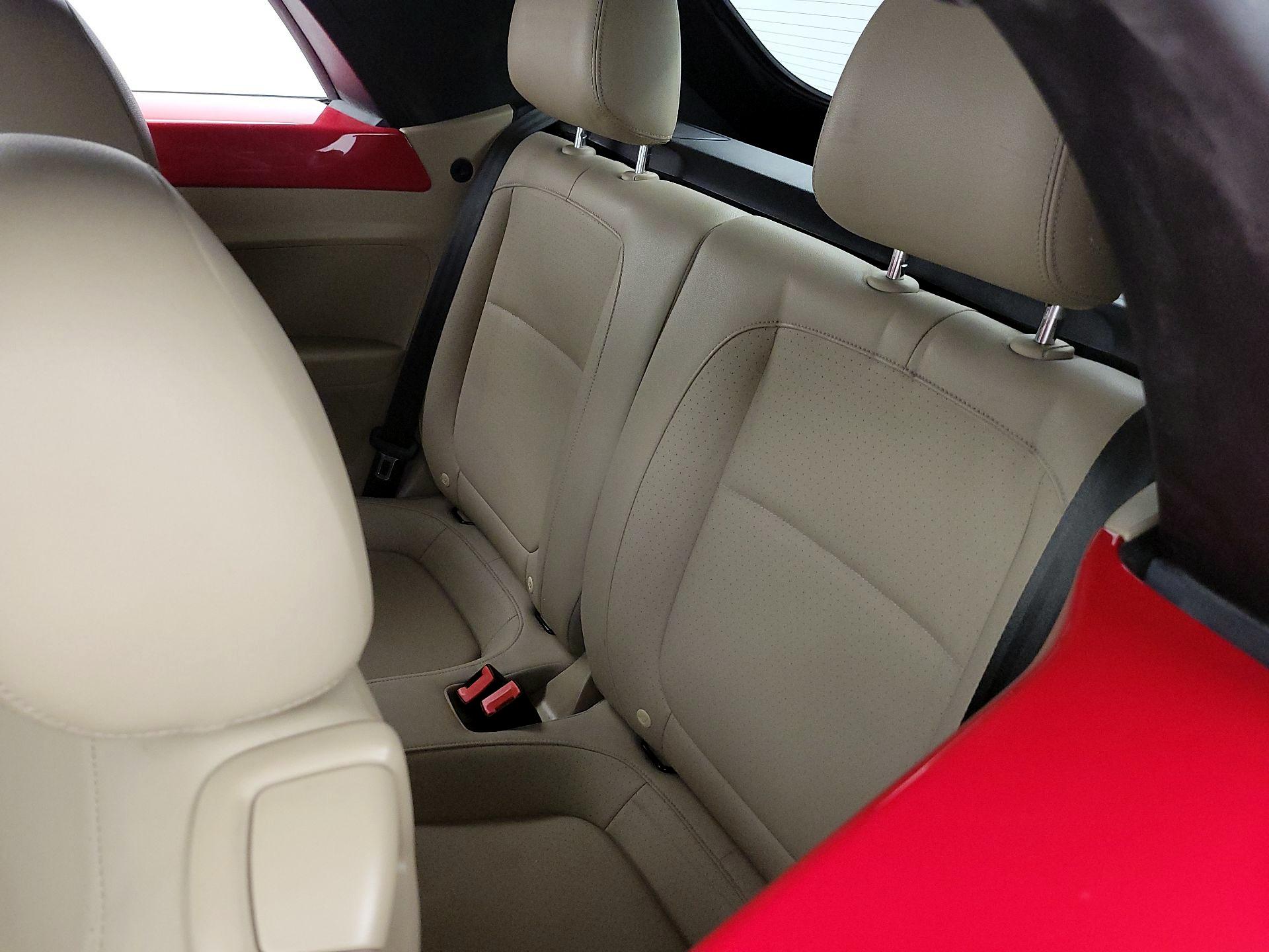 Thumbnail: 2018 Volkswagen Beetle - 19