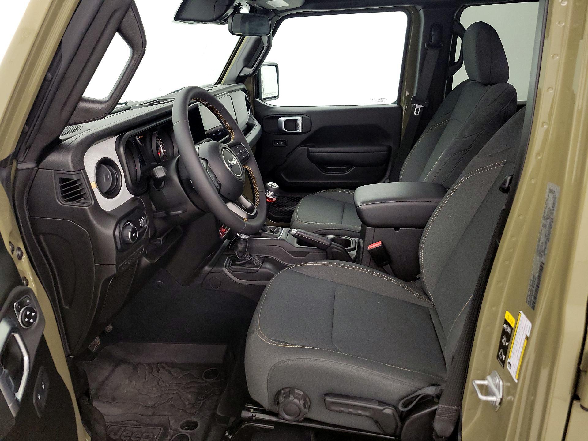 Thumbnail: 2025 Jeep Wrangler - 11