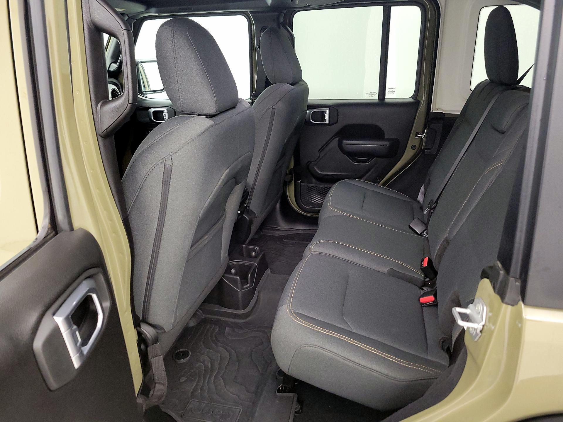 Thumbnail: 2025 Jeep Wrangler - 19