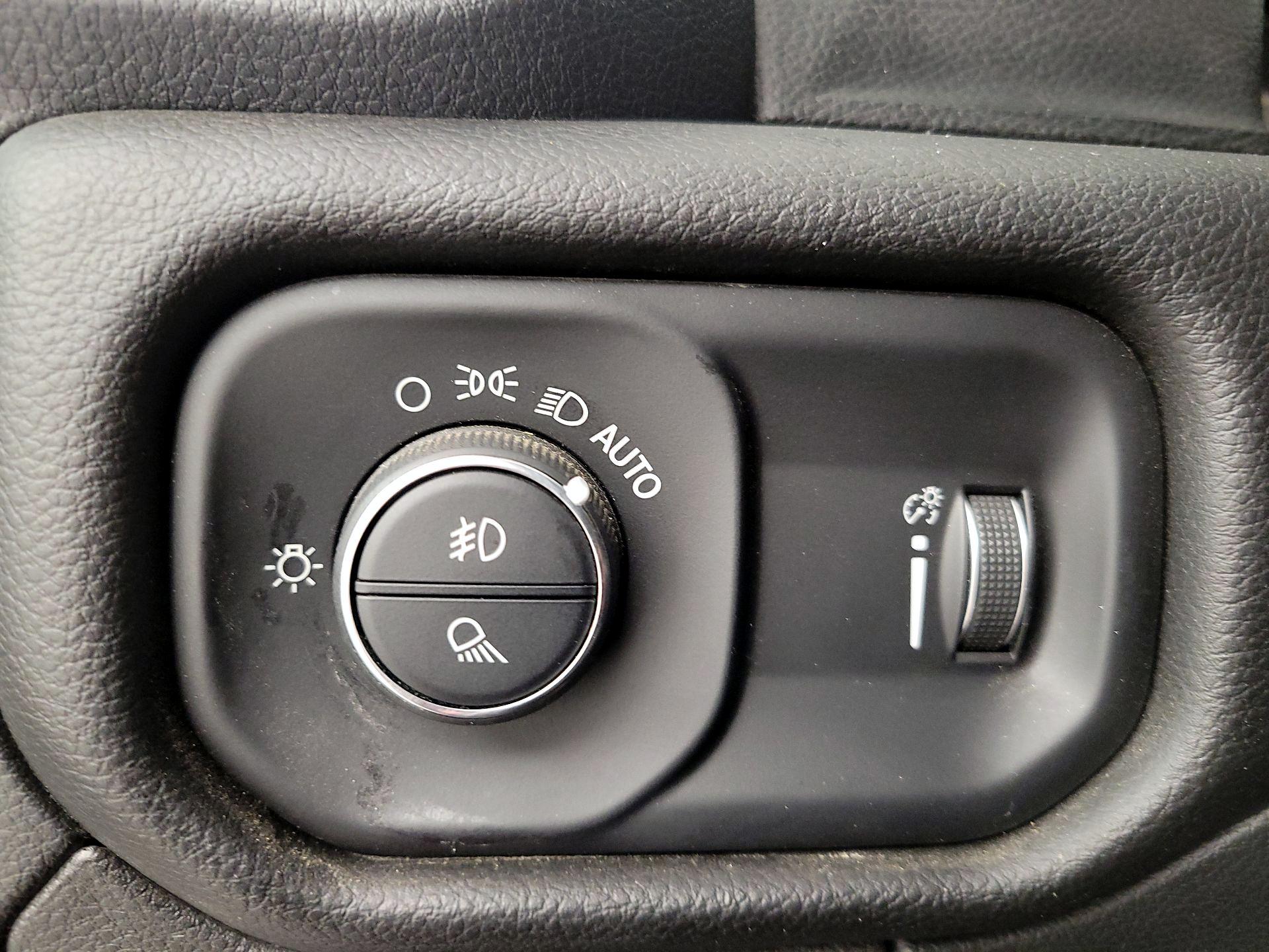 Thumbnail: 2023 RAM 1500 - 13