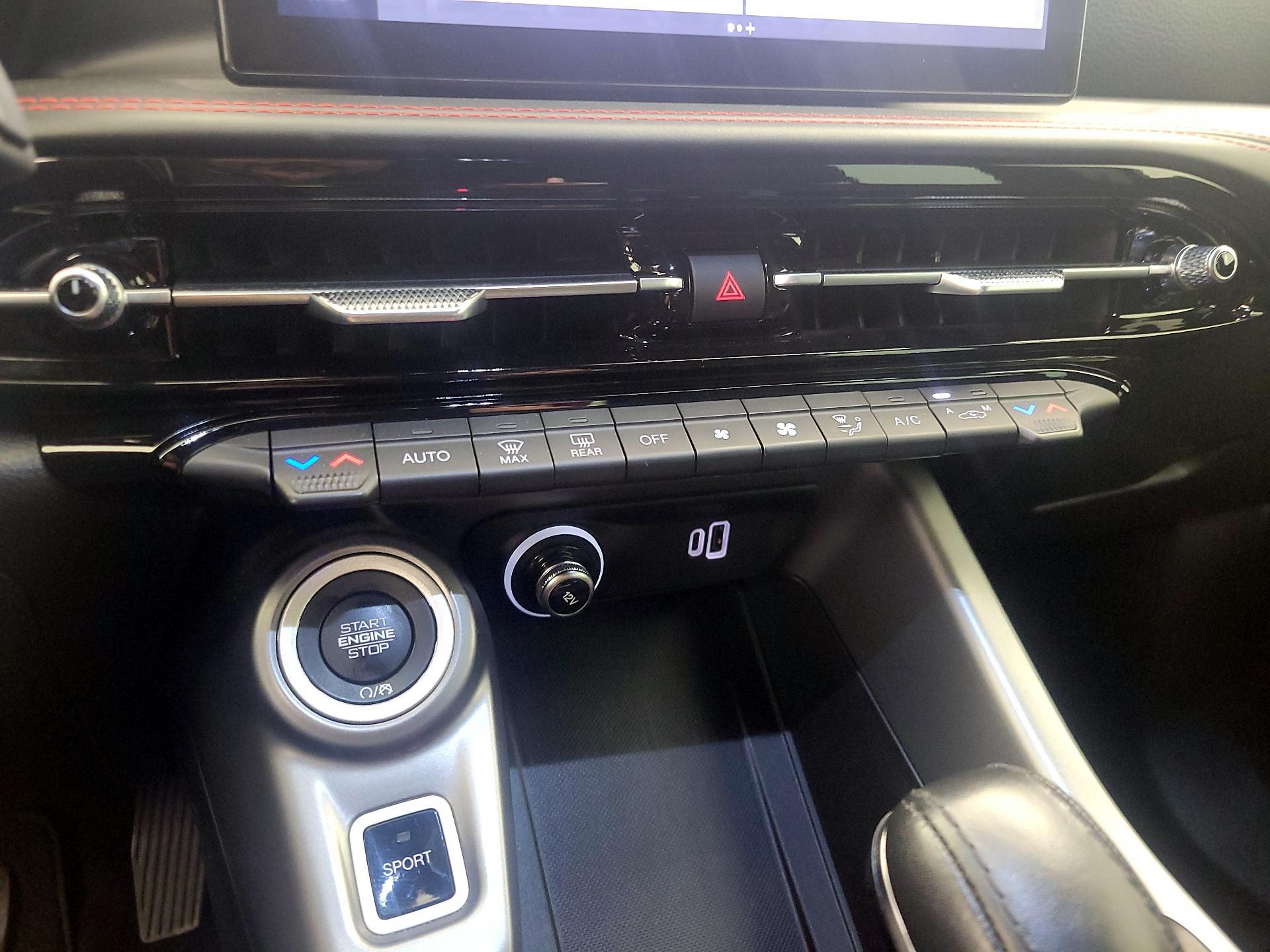 Thumbnail: 2024 Dodge Hornet - 14