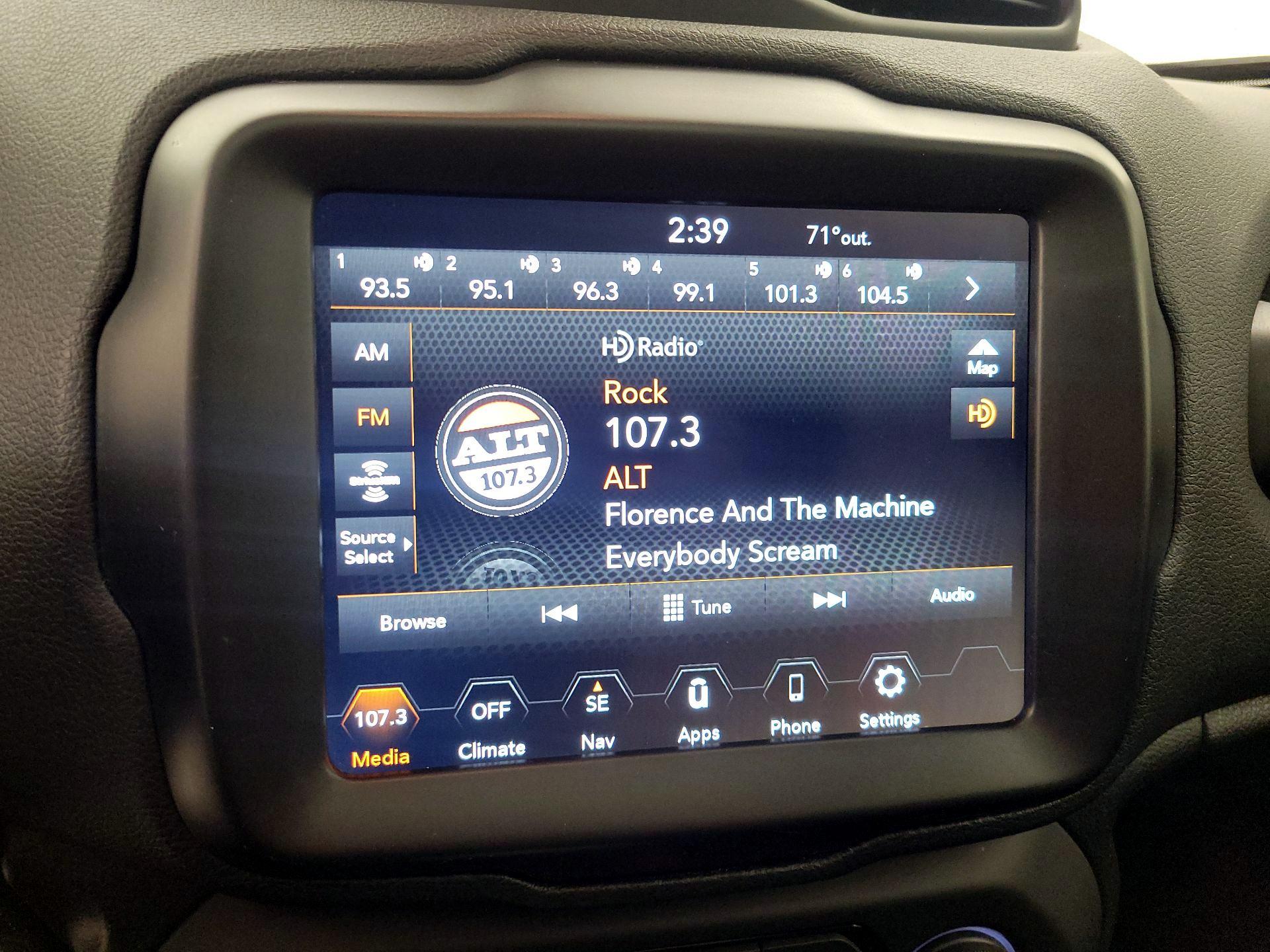 Thumbnail: 2023 Jeep Renegade - 16