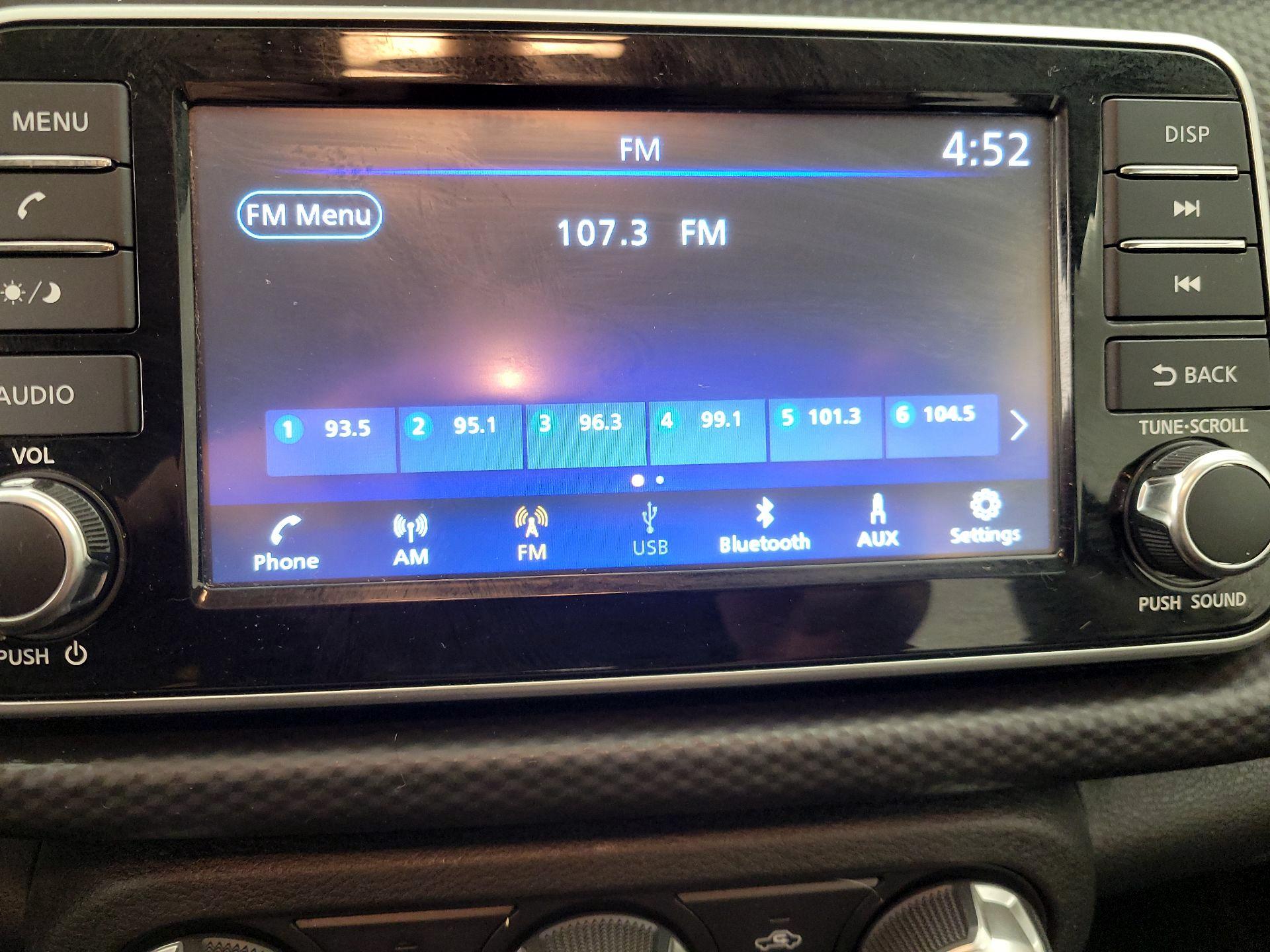 Thumbnail: 2022 Nissan Kicks - 15