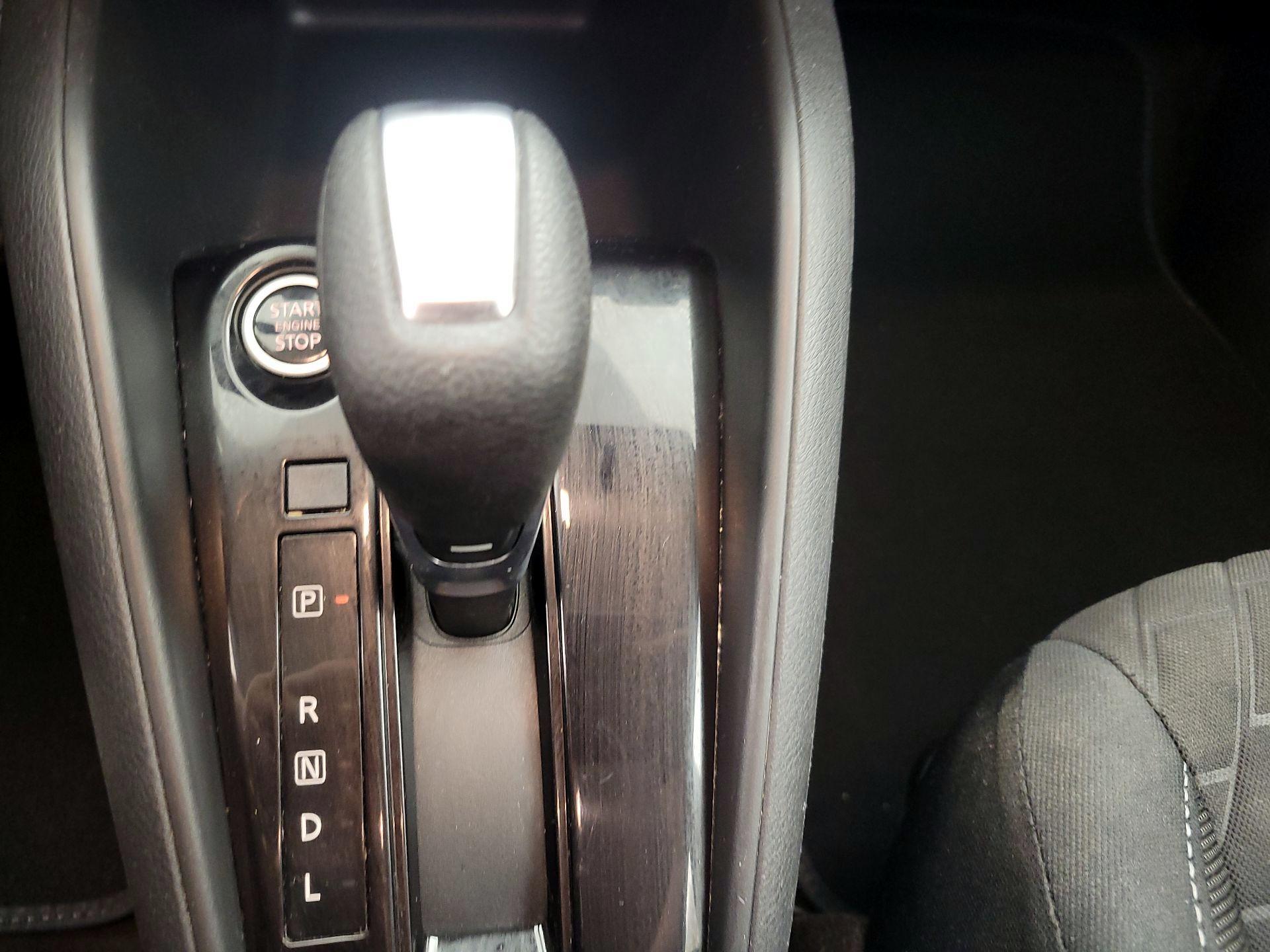 Thumbnail: 2022 Nissan Kicks - 17