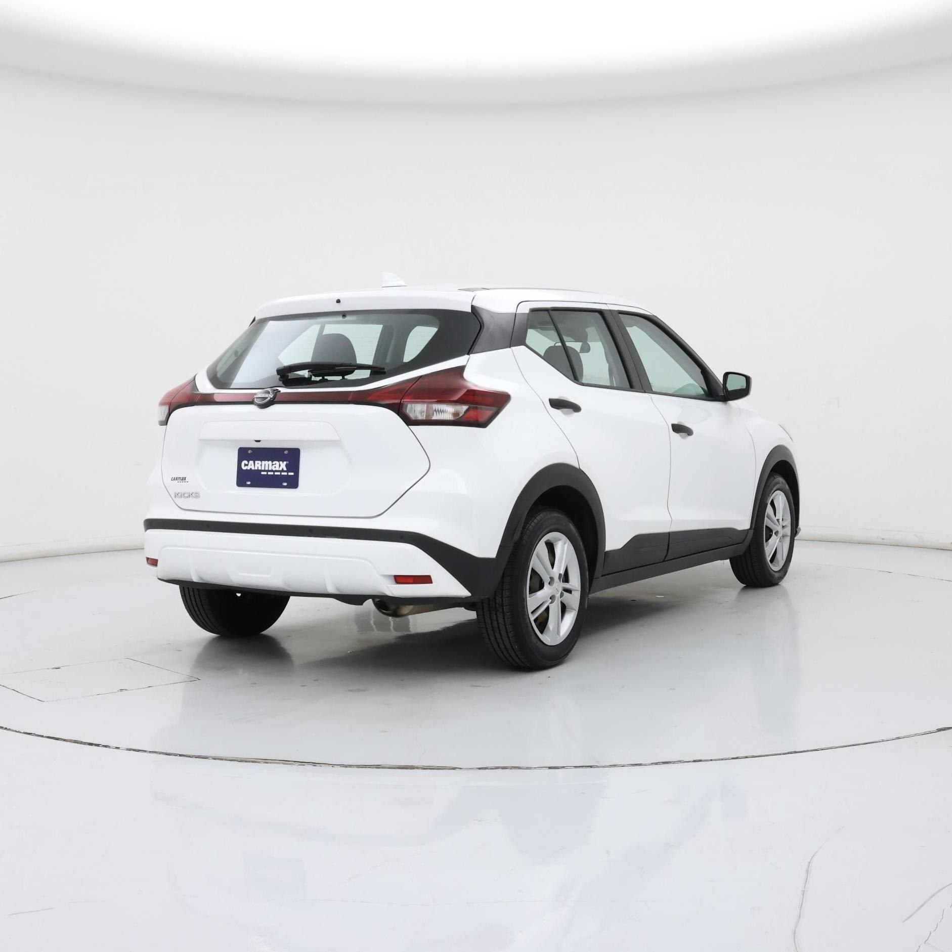 Thumbnail: 2022 Nissan Kicks - 8