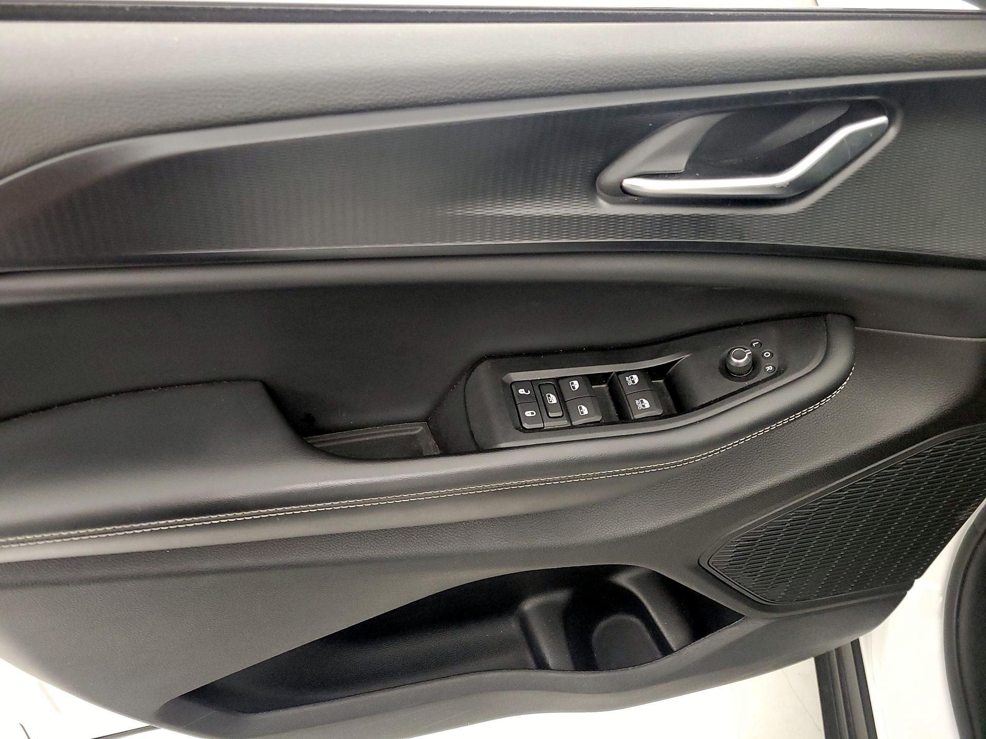 Thumbnail: 2023 Jeep Grand Cherokee - 12