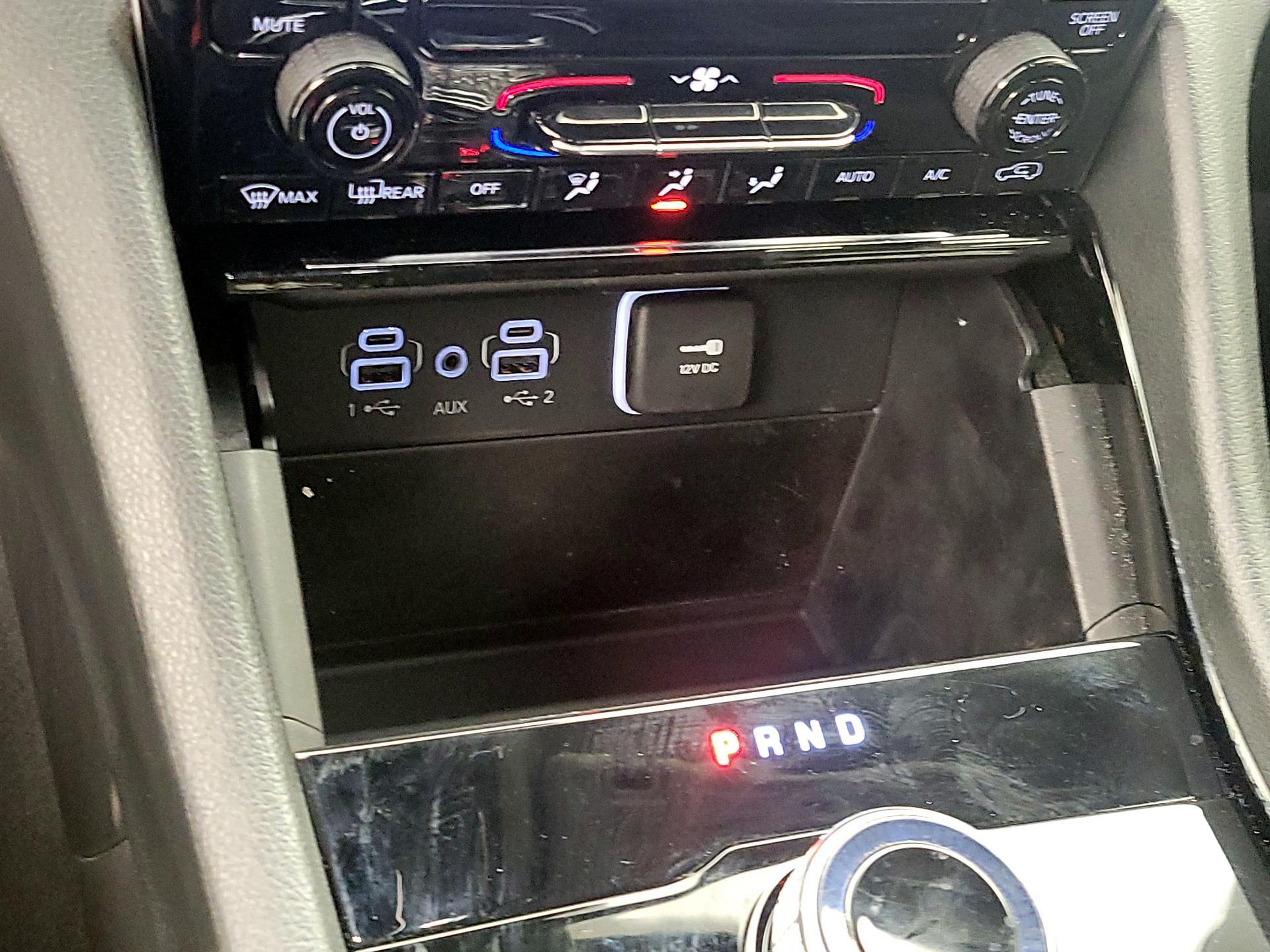 Thumbnail: 2023 Jeep Grand Cherokee - 18