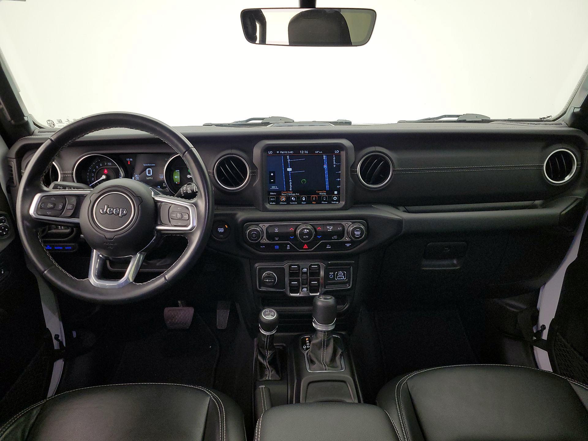 Thumbnail: 2022 Jeep Wrangler - 9