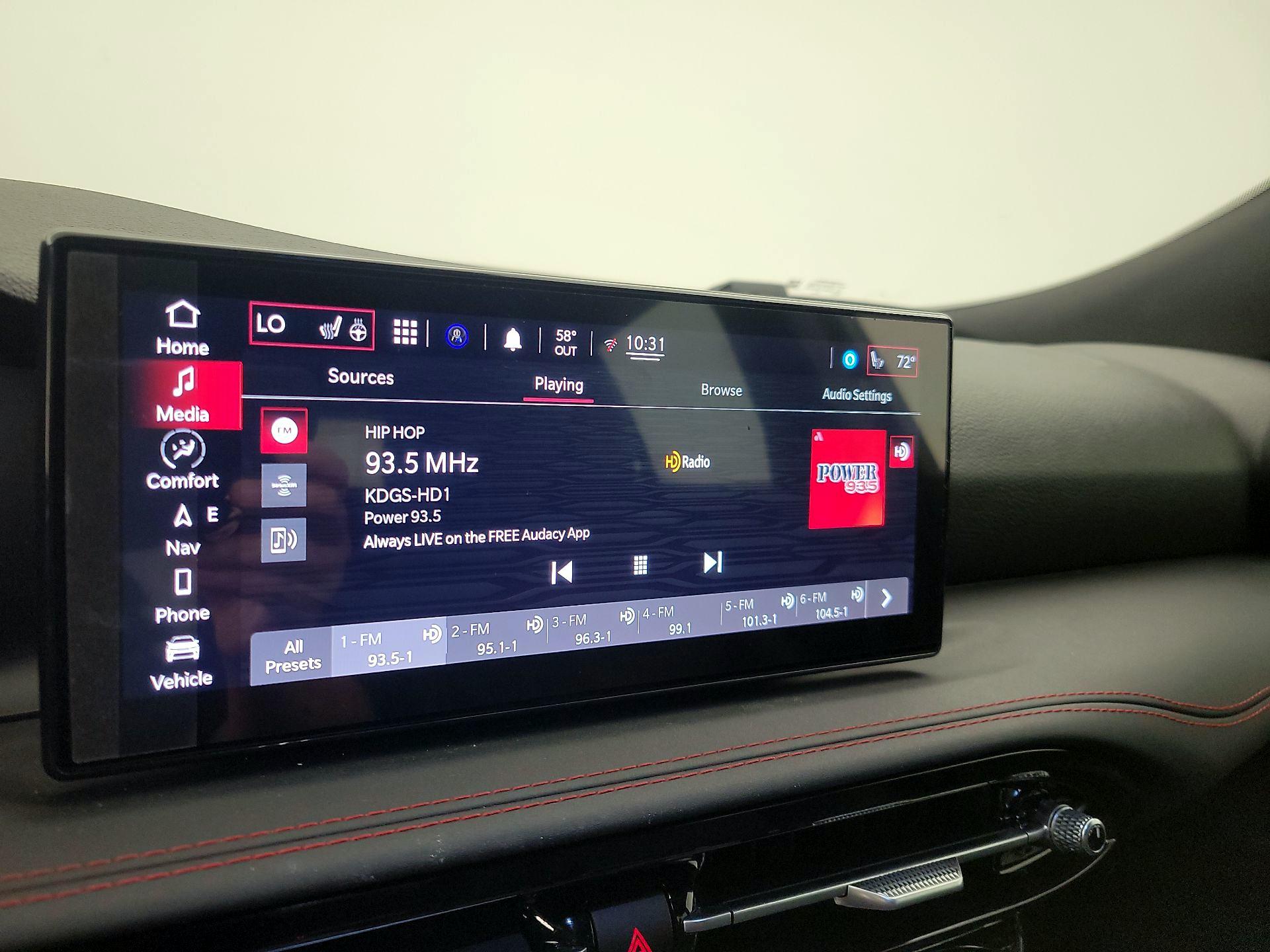 Thumbnail: 2023 Dodge Hornet - 16