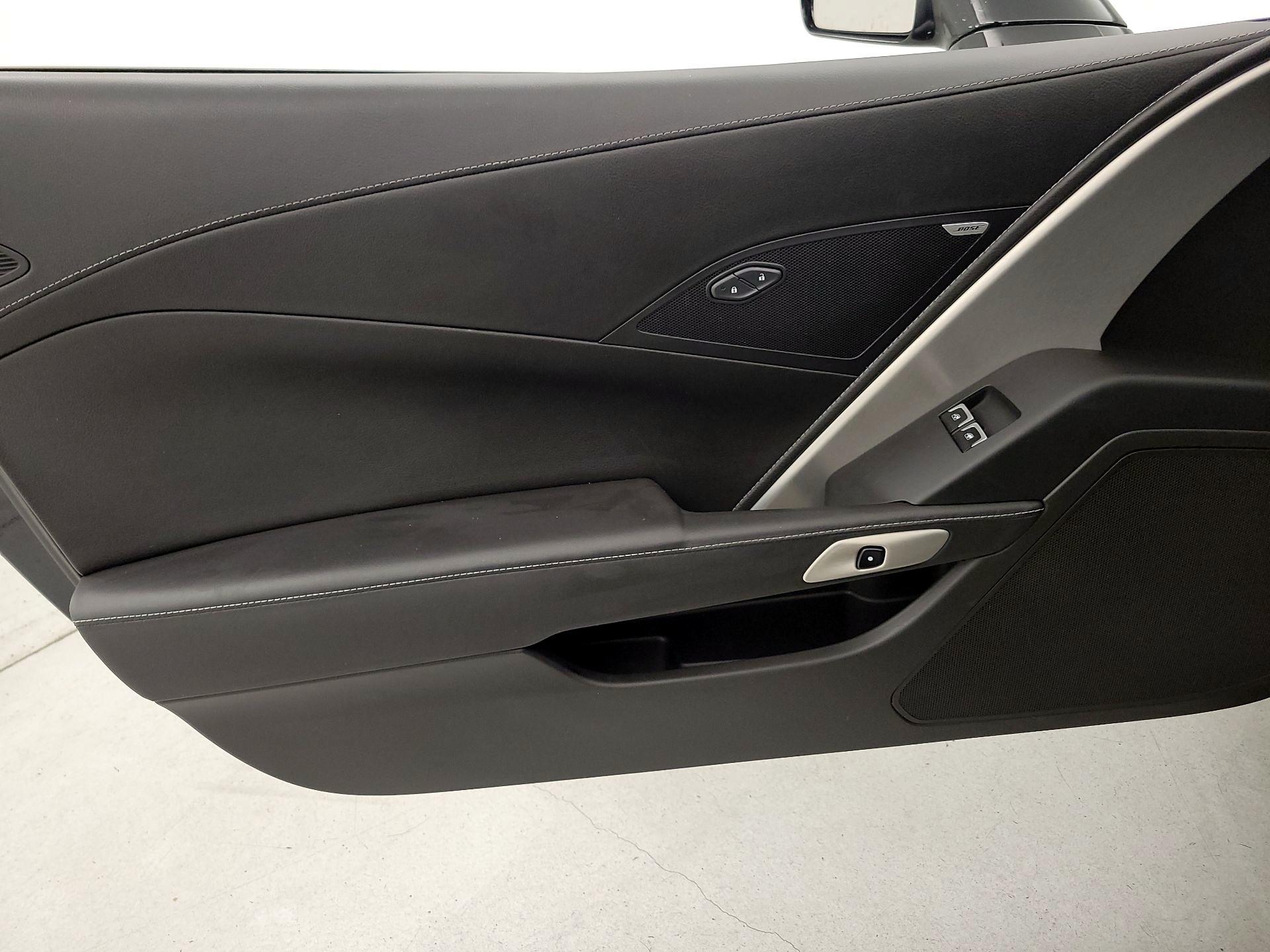 Thumbnail: 2017 Chevrolet Corvette - 12