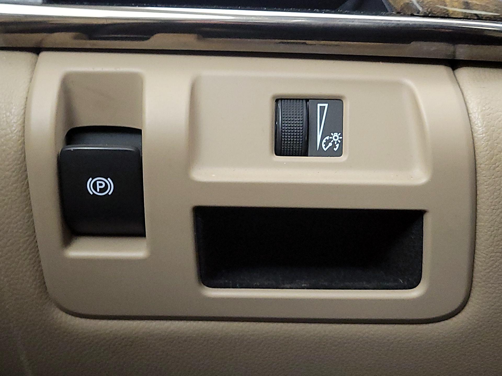 Thumbnail: 2015 Cadillac CTS - 13