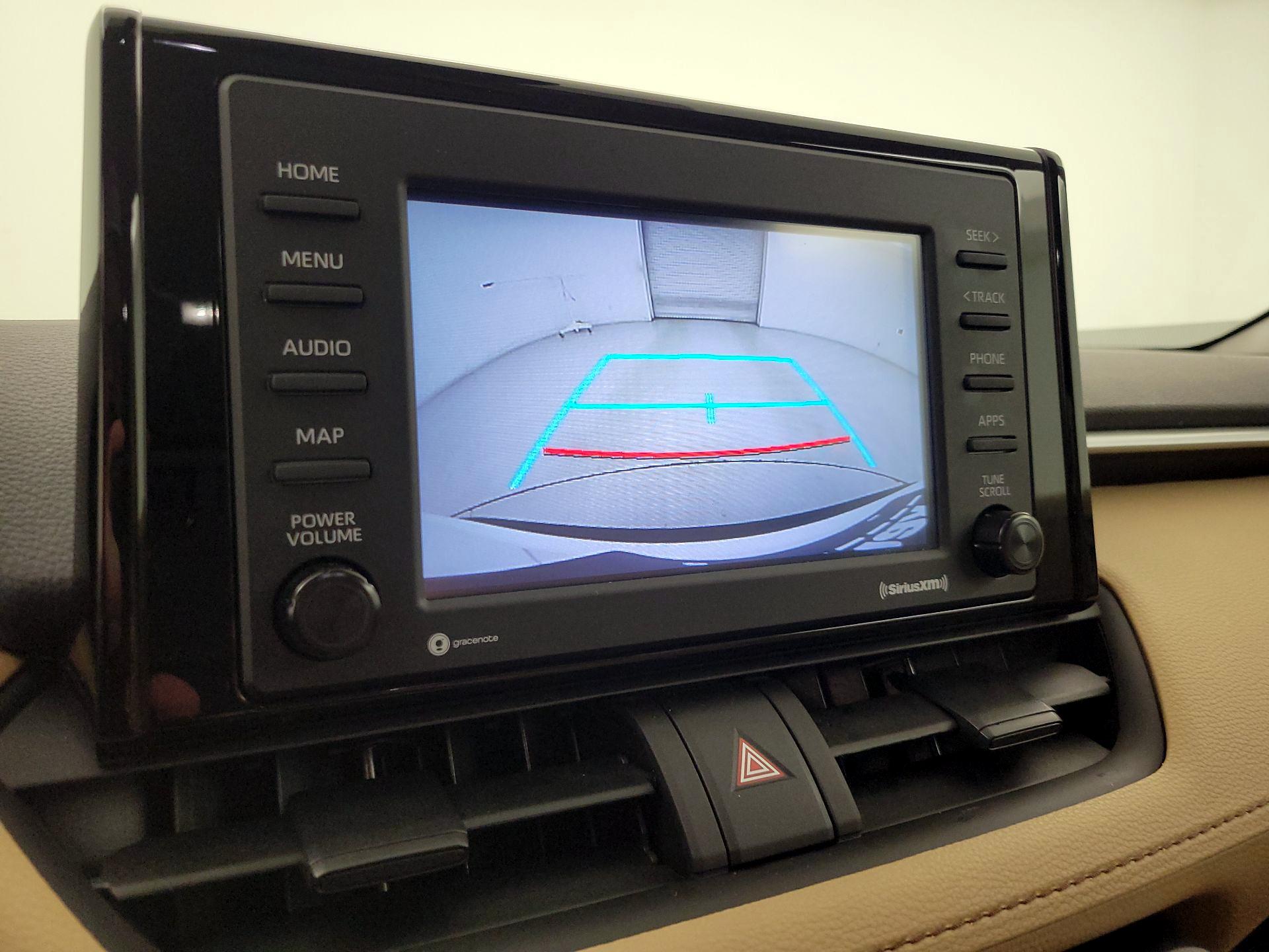 Thumbnail: 2022 Toyota RAV4 - 14