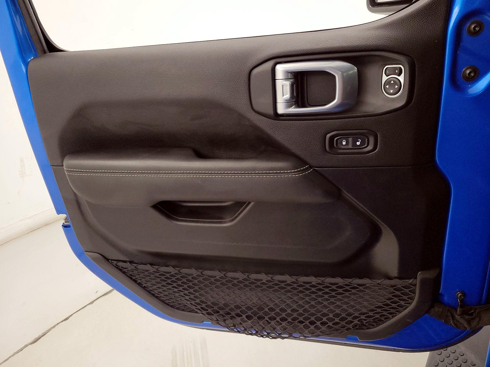 Thumbnail: 2021 Jeep Wrangler - 12