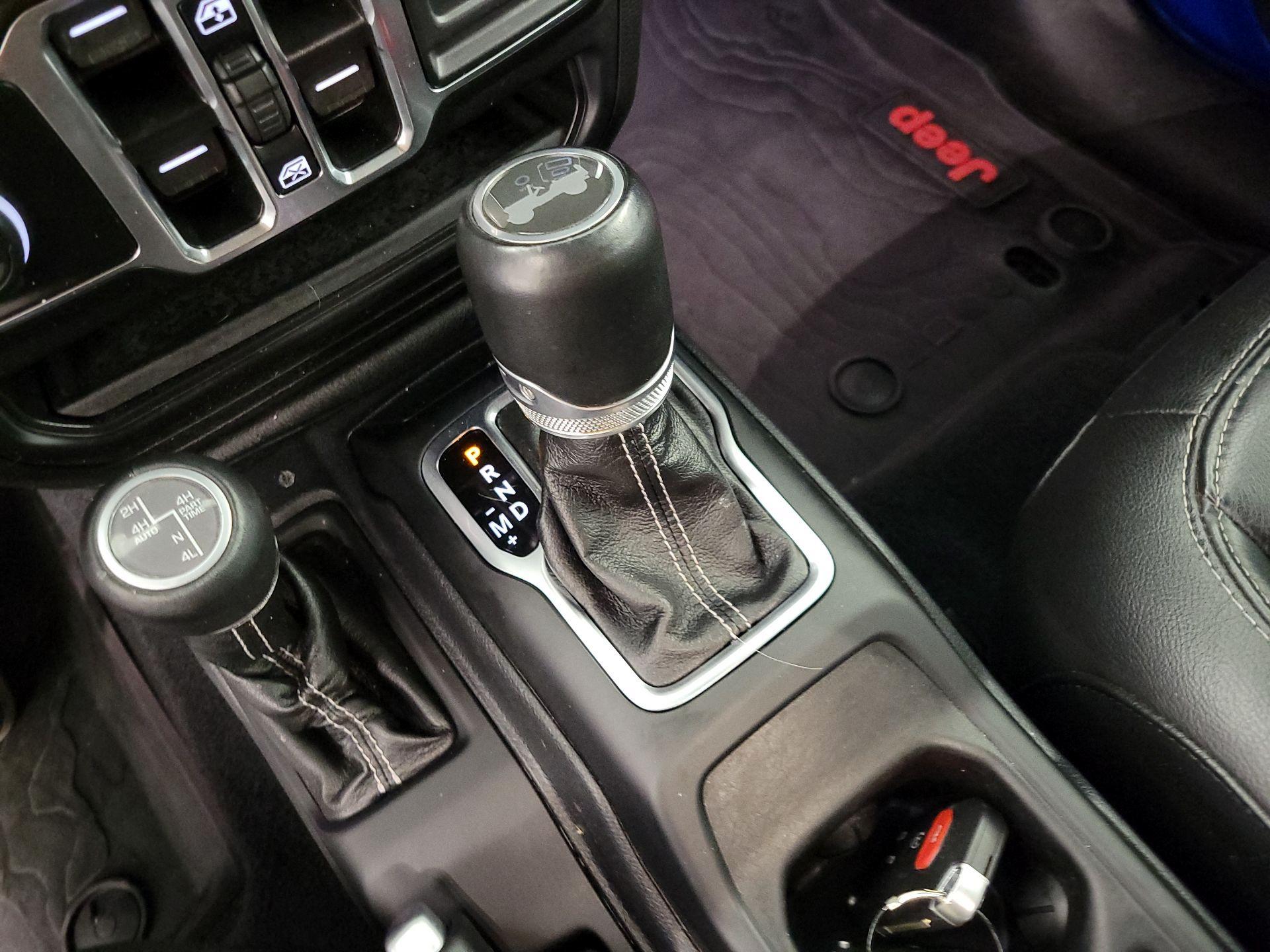 Thumbnail: 2021 Jeep Wrangler - 18