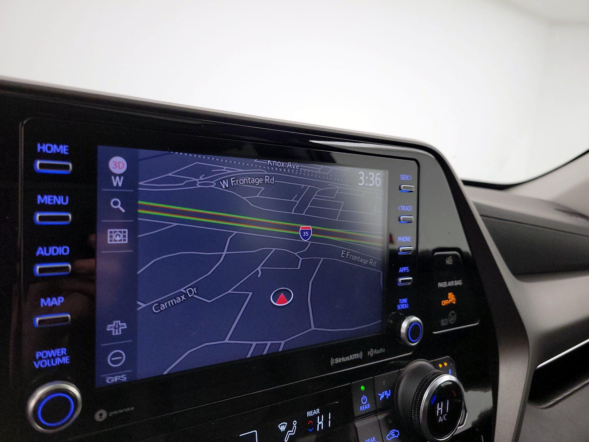 Thumbnail: 2022 Toyota Highlander - 14