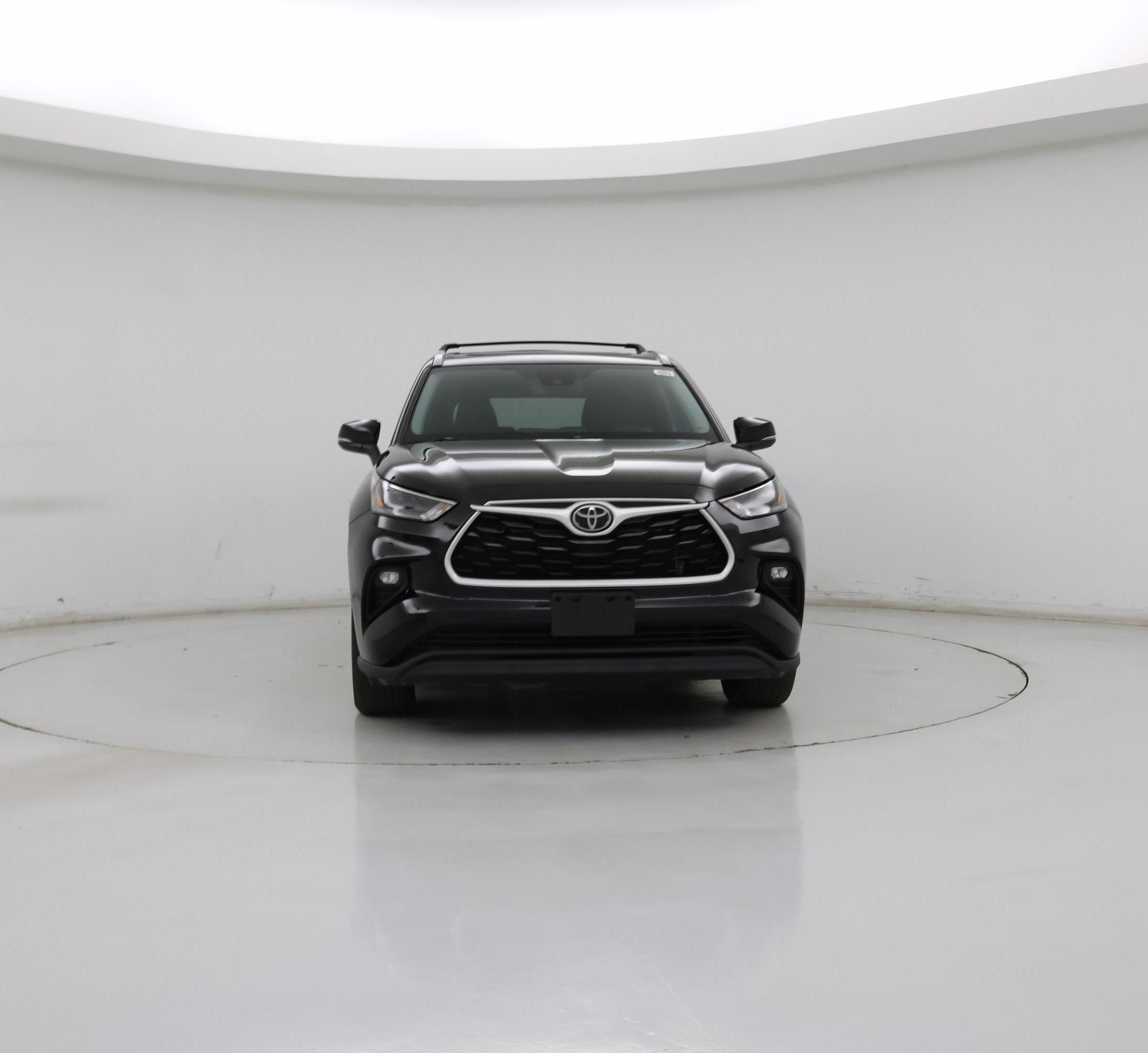 Thumbnail: 2022 Toyota Highlander - 5