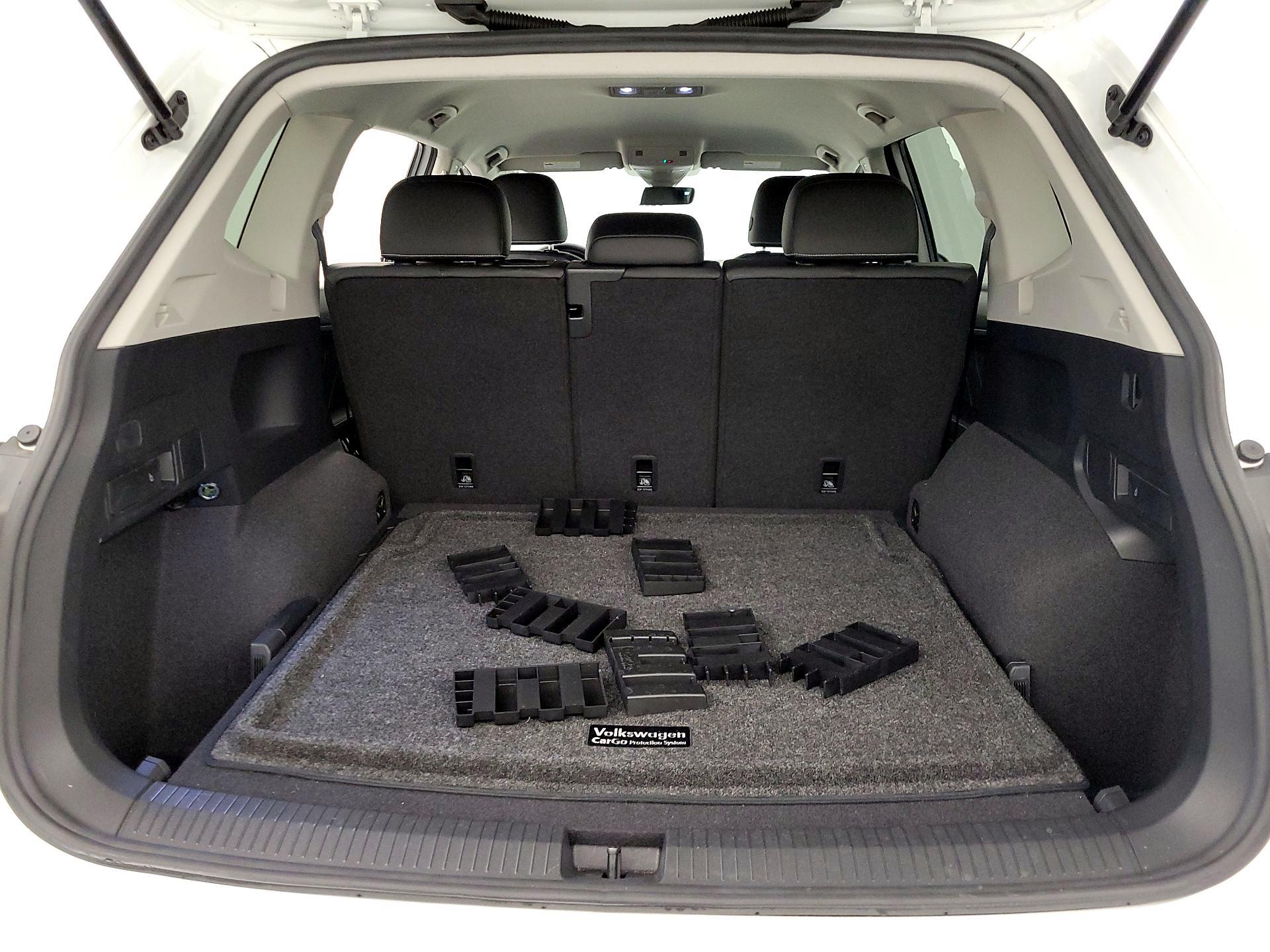 Thumbnail: 2022 Volkswagen Tiguan - 20