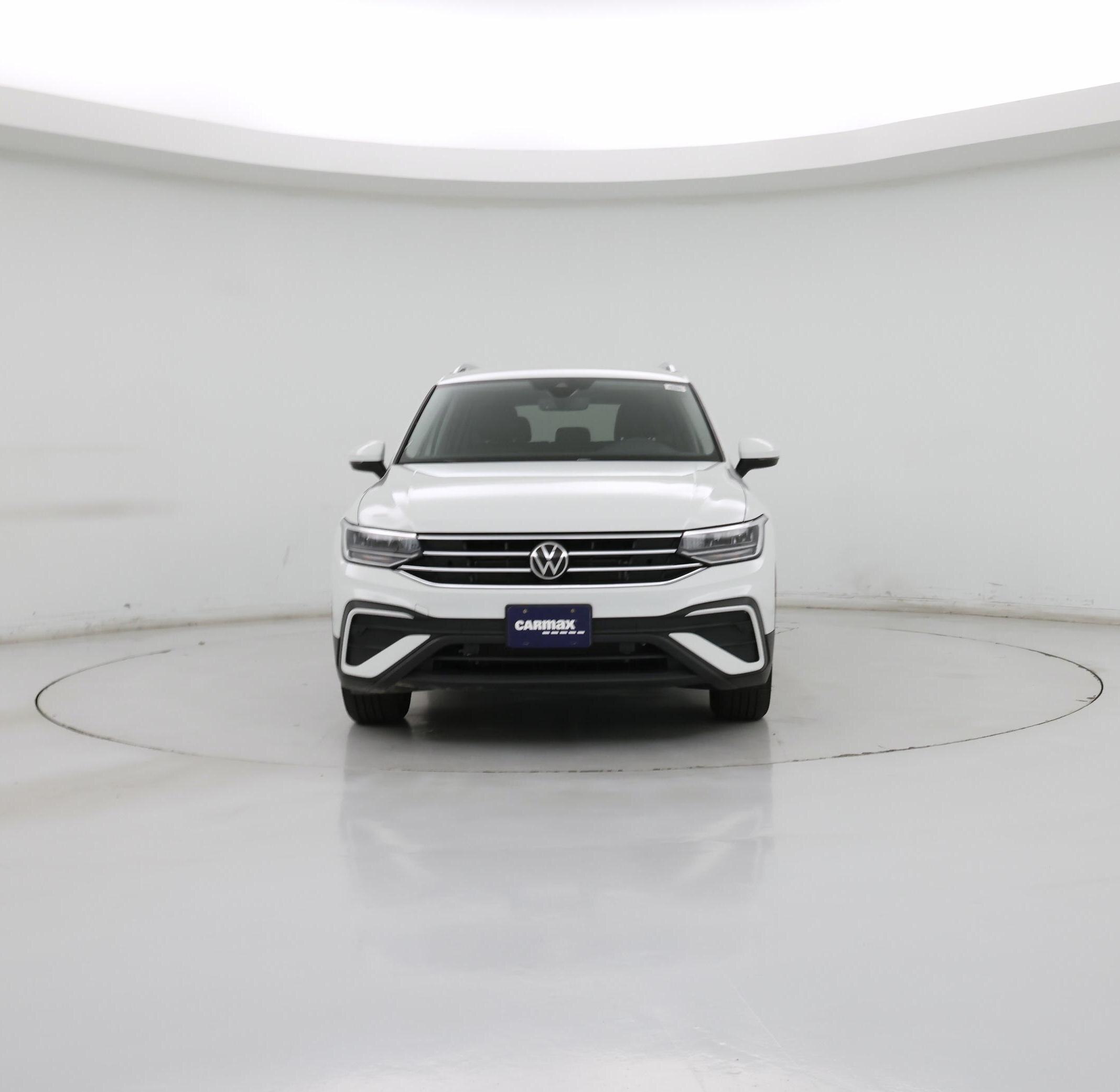 Thumbnail: 2022 Volkswagen Tiguan - 5
