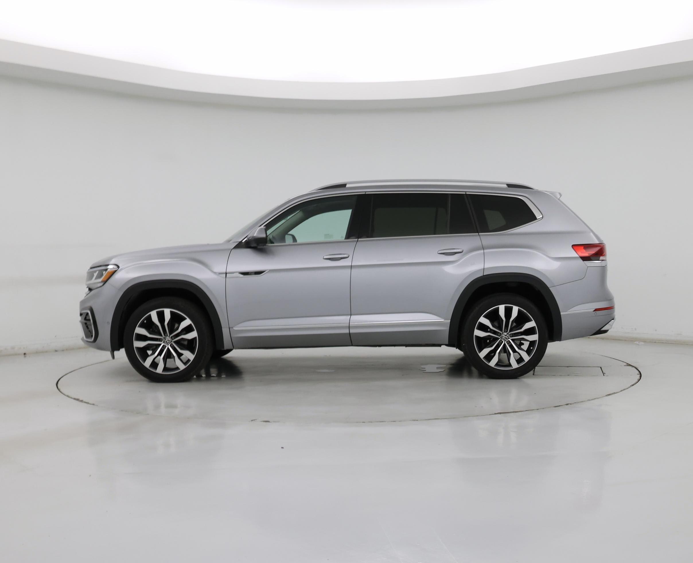 Thumbnail: 2022 Volkswagen Atlas - 3