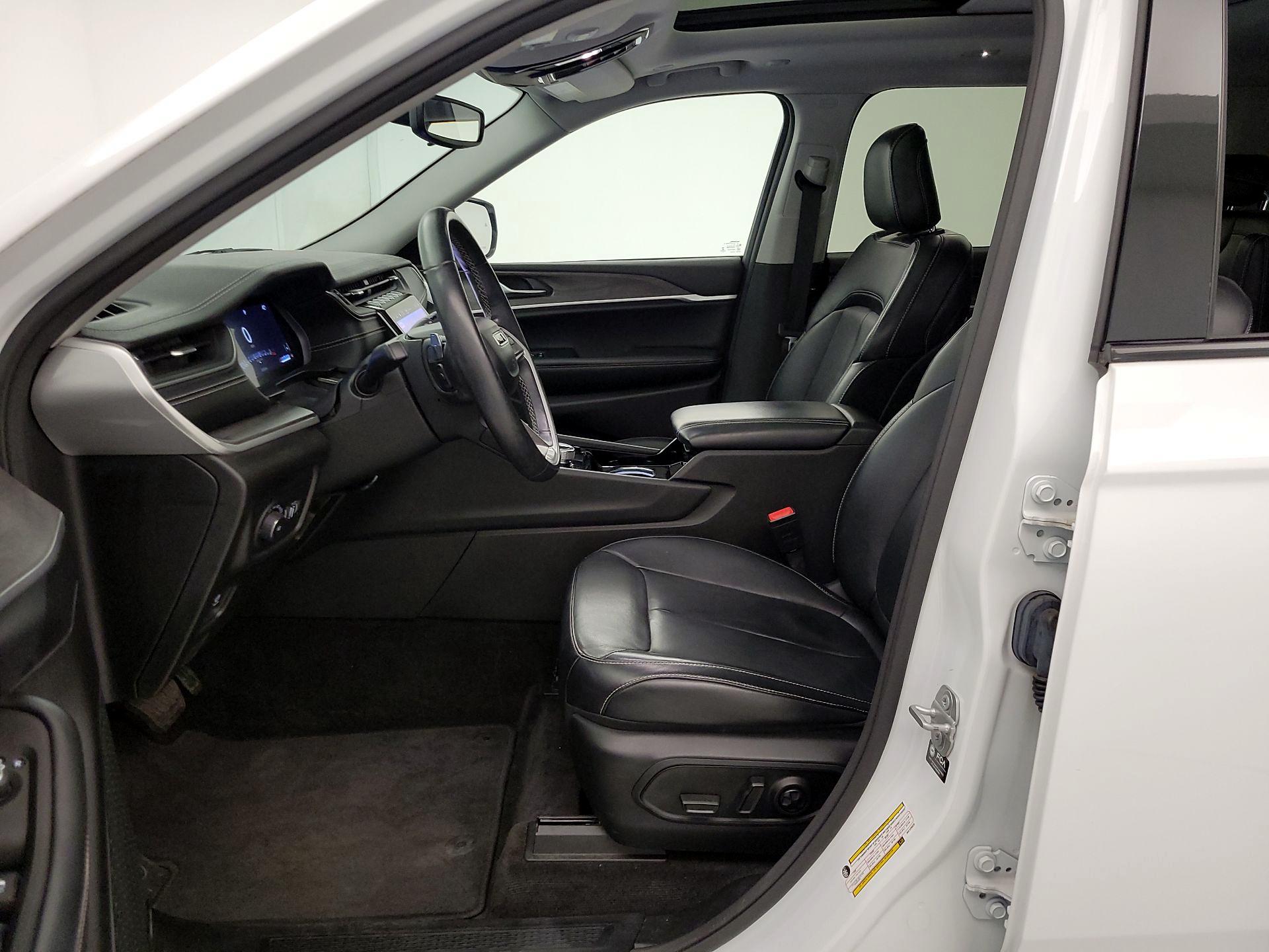 Thumbnail: 2021 Jeep Grand Cherokee L - 11