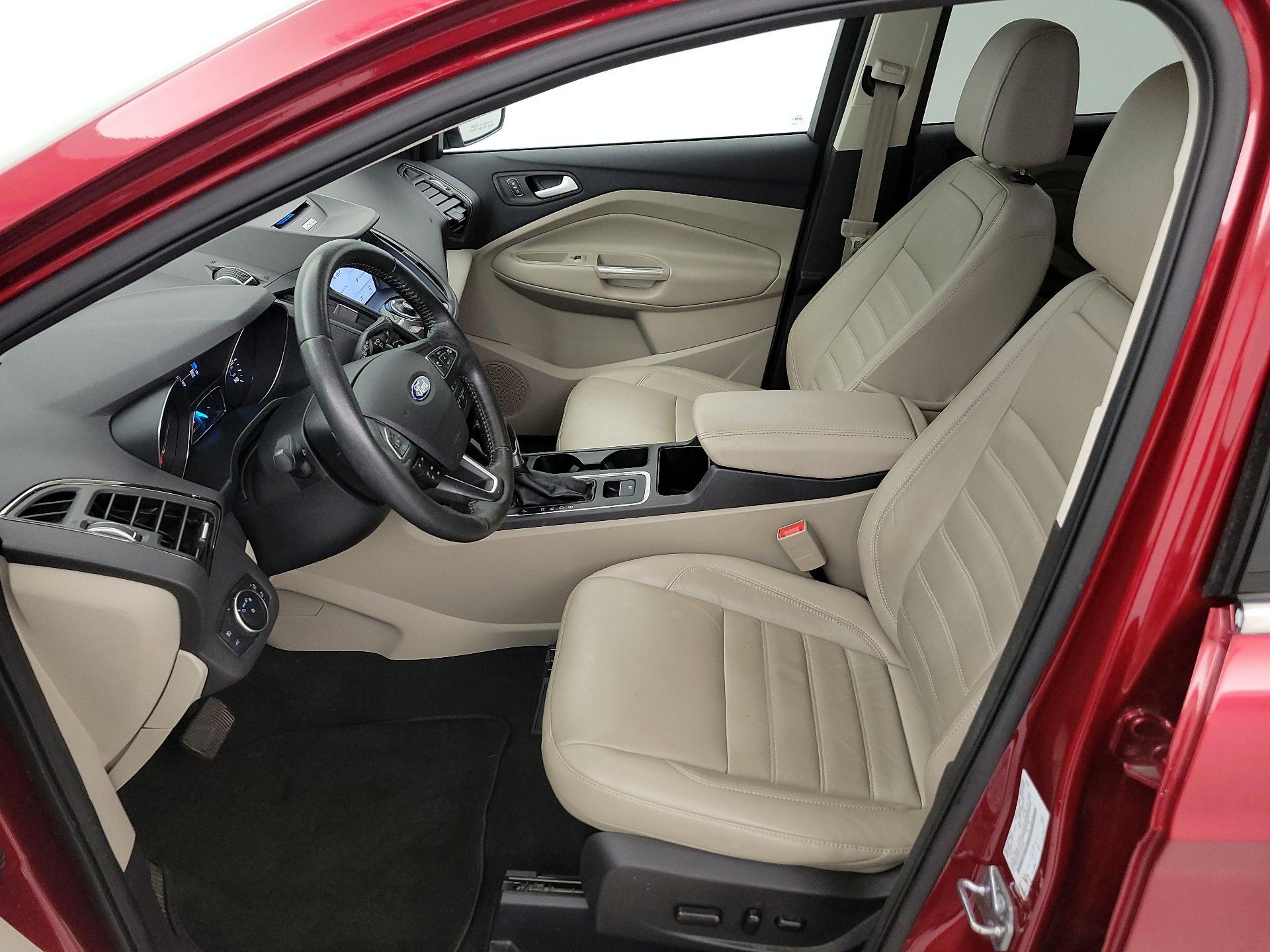 Thumbnail: 2017 Ford Escape - 11