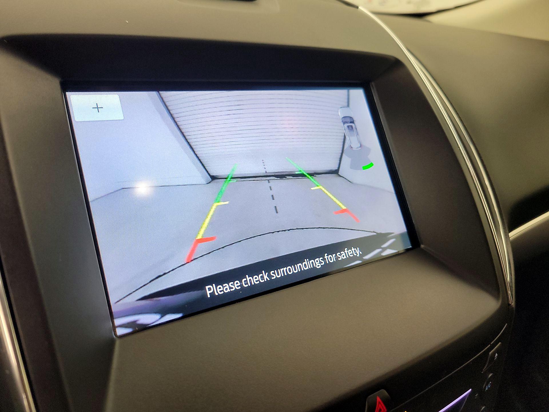 Thumbnail: 2019 Ford Edge - 14