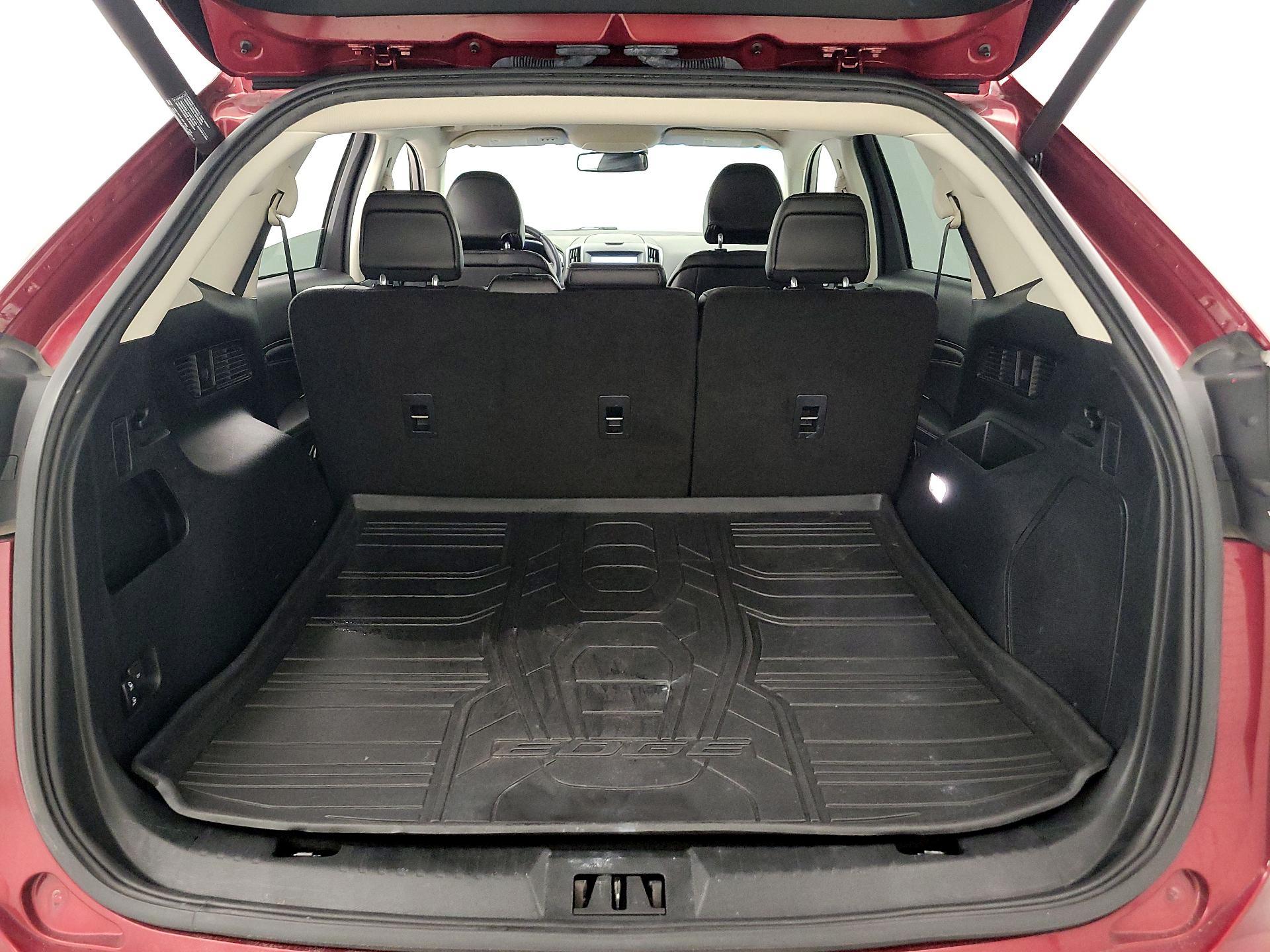 Thumbnail: 2019 Ford Edge - 20