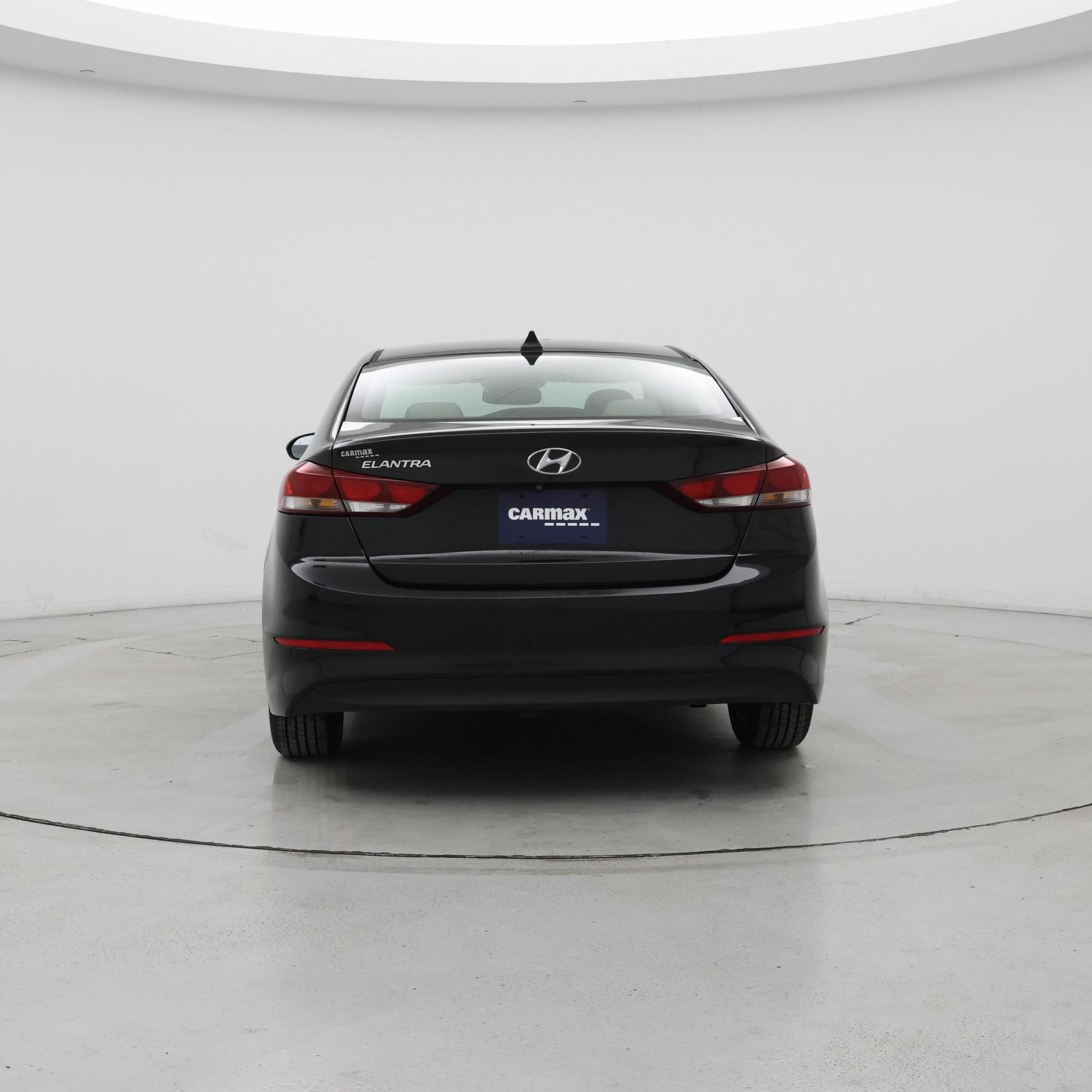 Thumbnail: 2017 Hyundai Elantra - 6