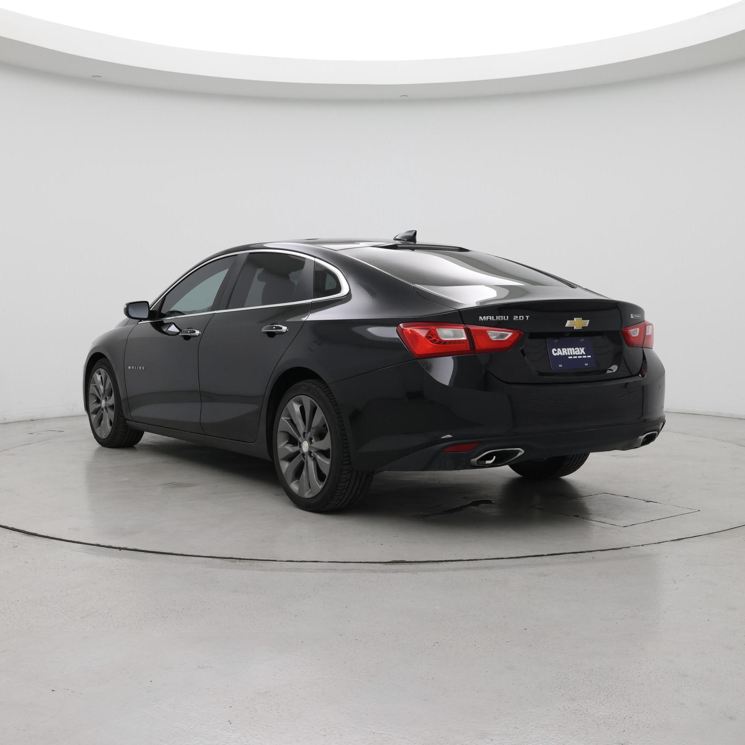 Thumbnail: 2016 Chevrolet Malibu - 2