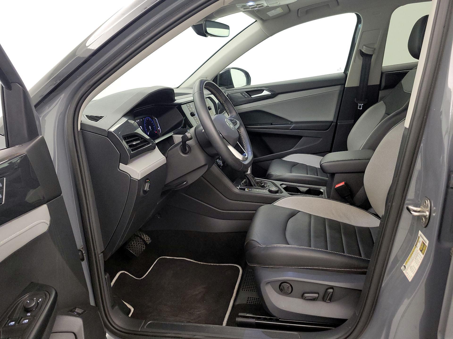 Thumbnail: 2023 Volkswagen Taos - 11