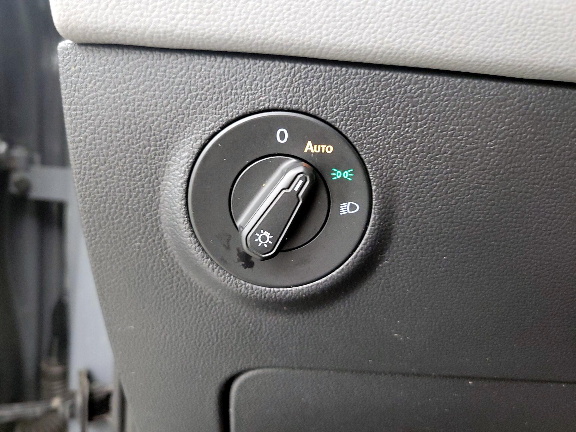 Thumbnail: 2023 Volkswagen Taos - 13