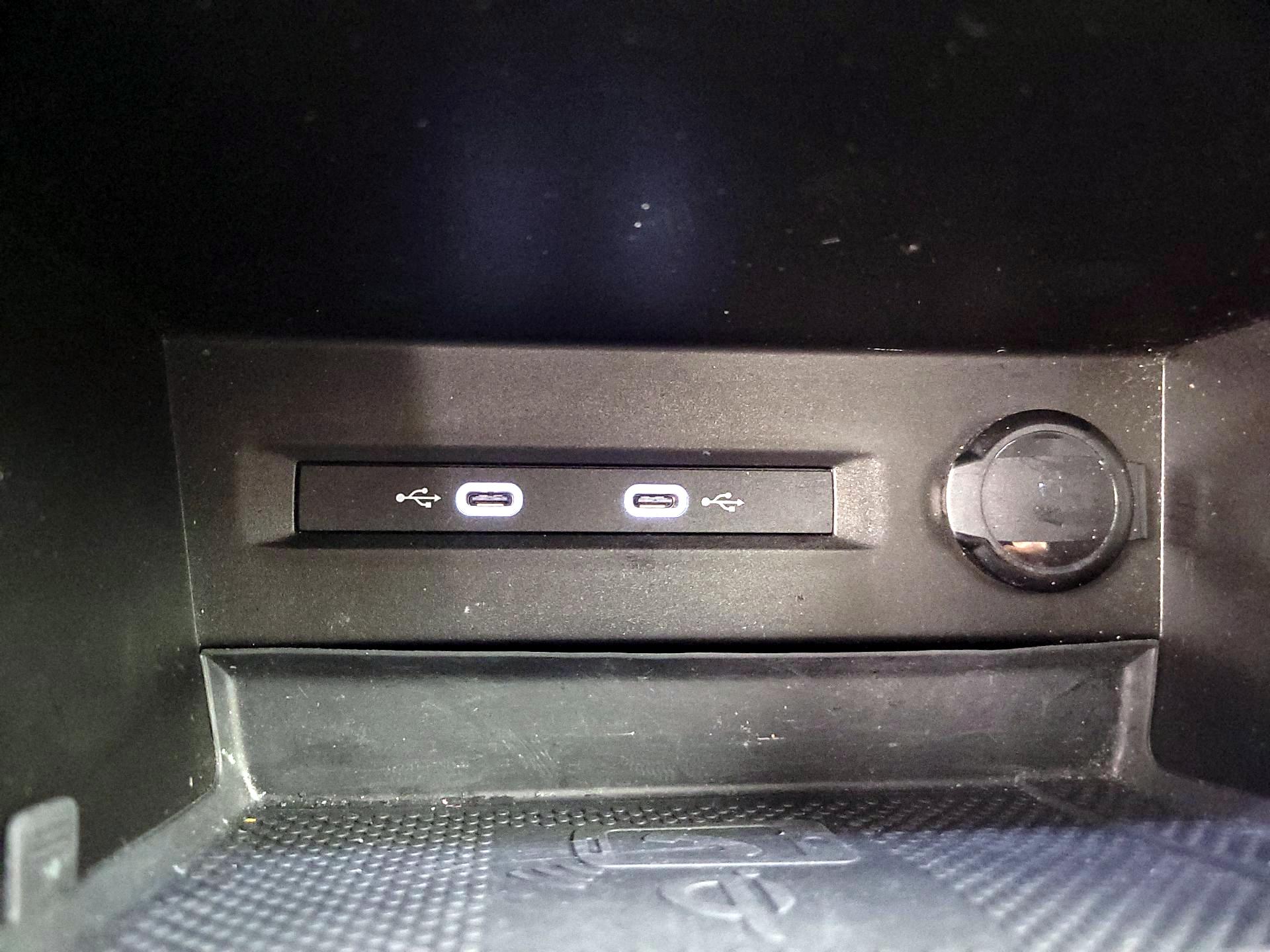 Thumbnail: 2023 Volkswagen Taos - 19