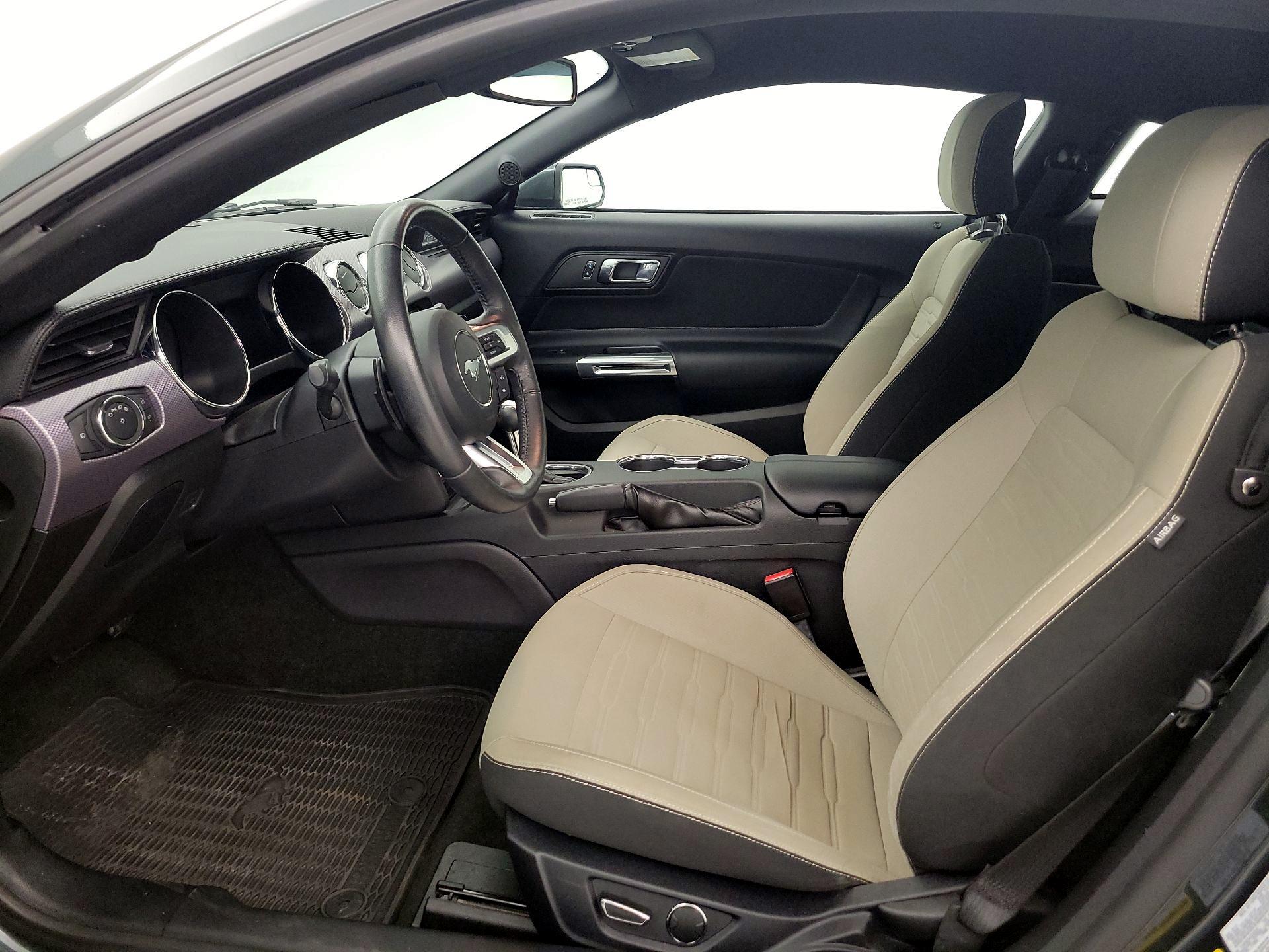 Thumbnail: 2016 Ford Mustang - 11