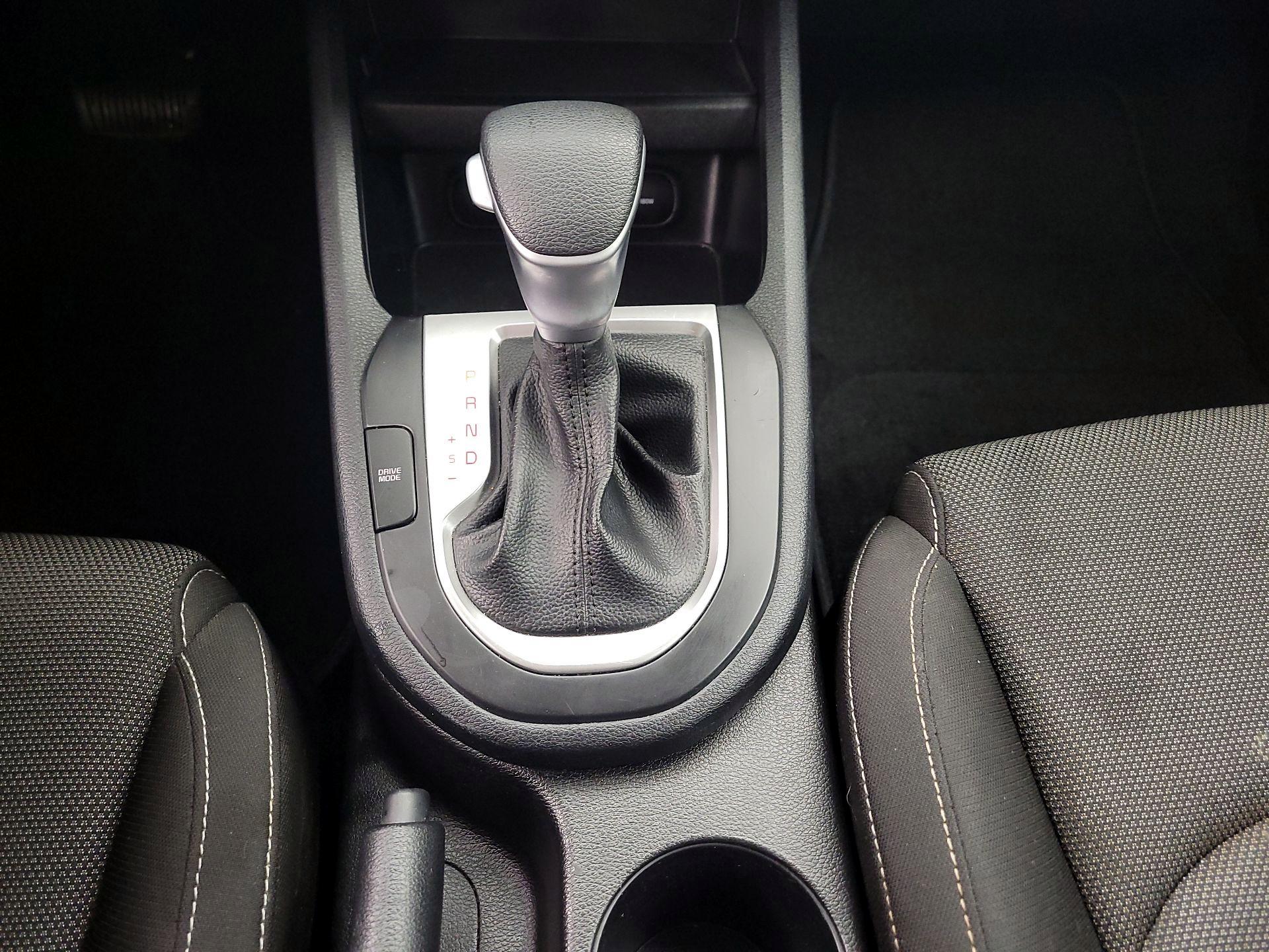 Thumbnail: 2023 Kia Forte - 17