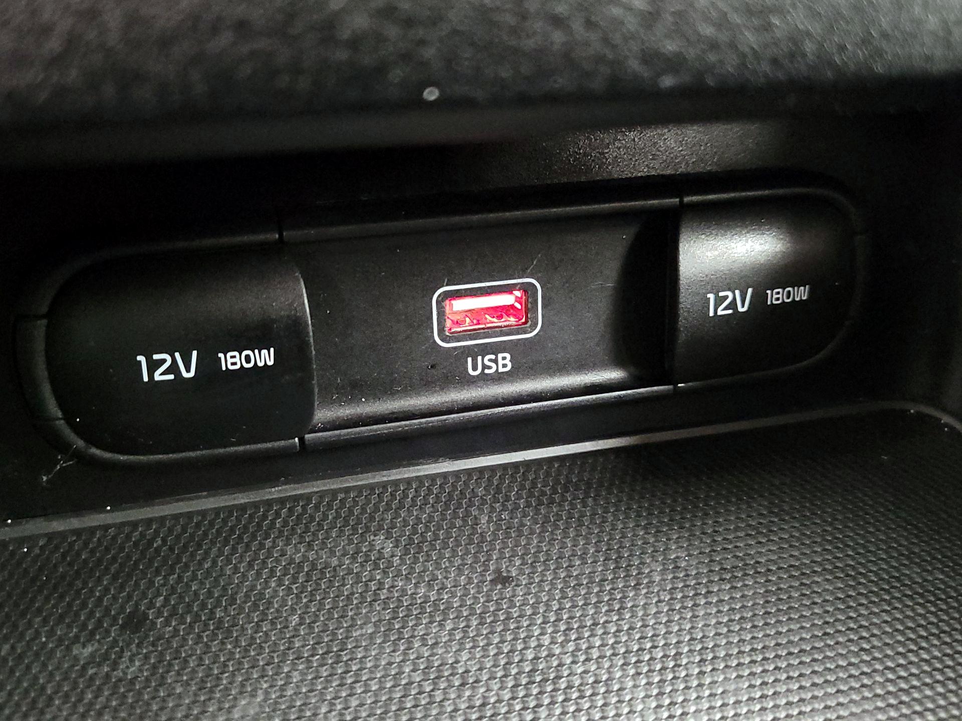 Thumbnail: 2023 Kia Forte - 18