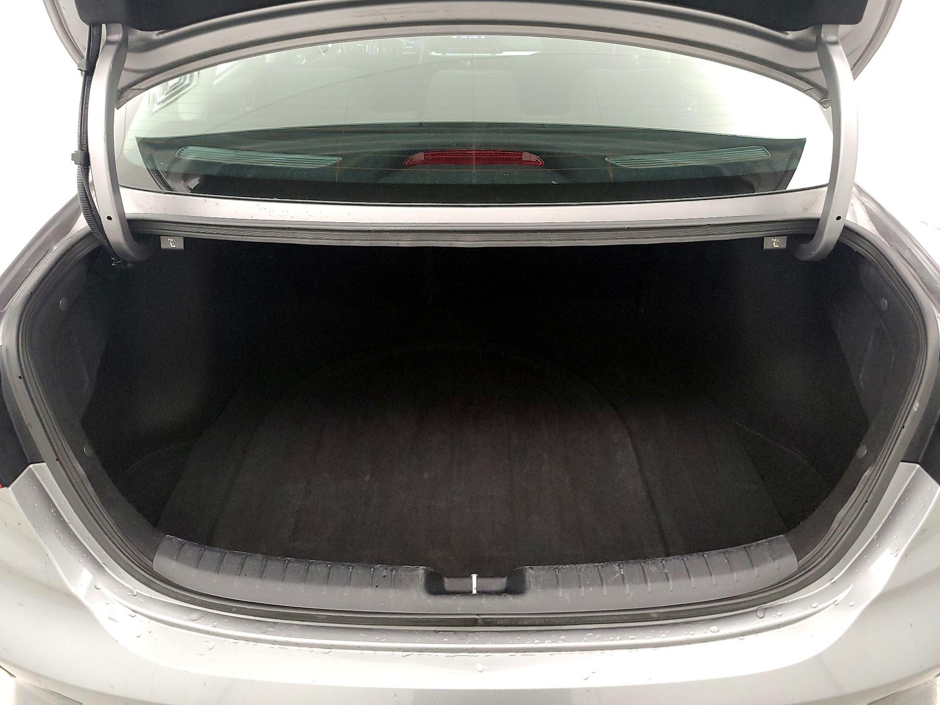 Thumbnail: 2023 Kia Forte - 20