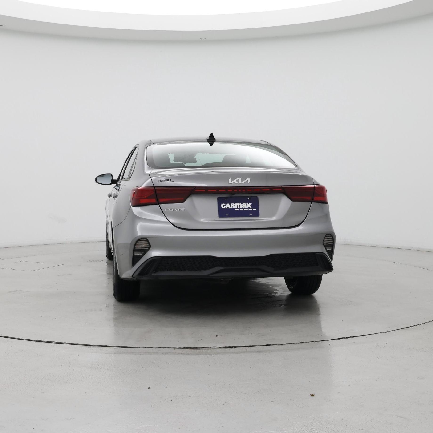 Thumbnail: 2023 Kia Forte - 6