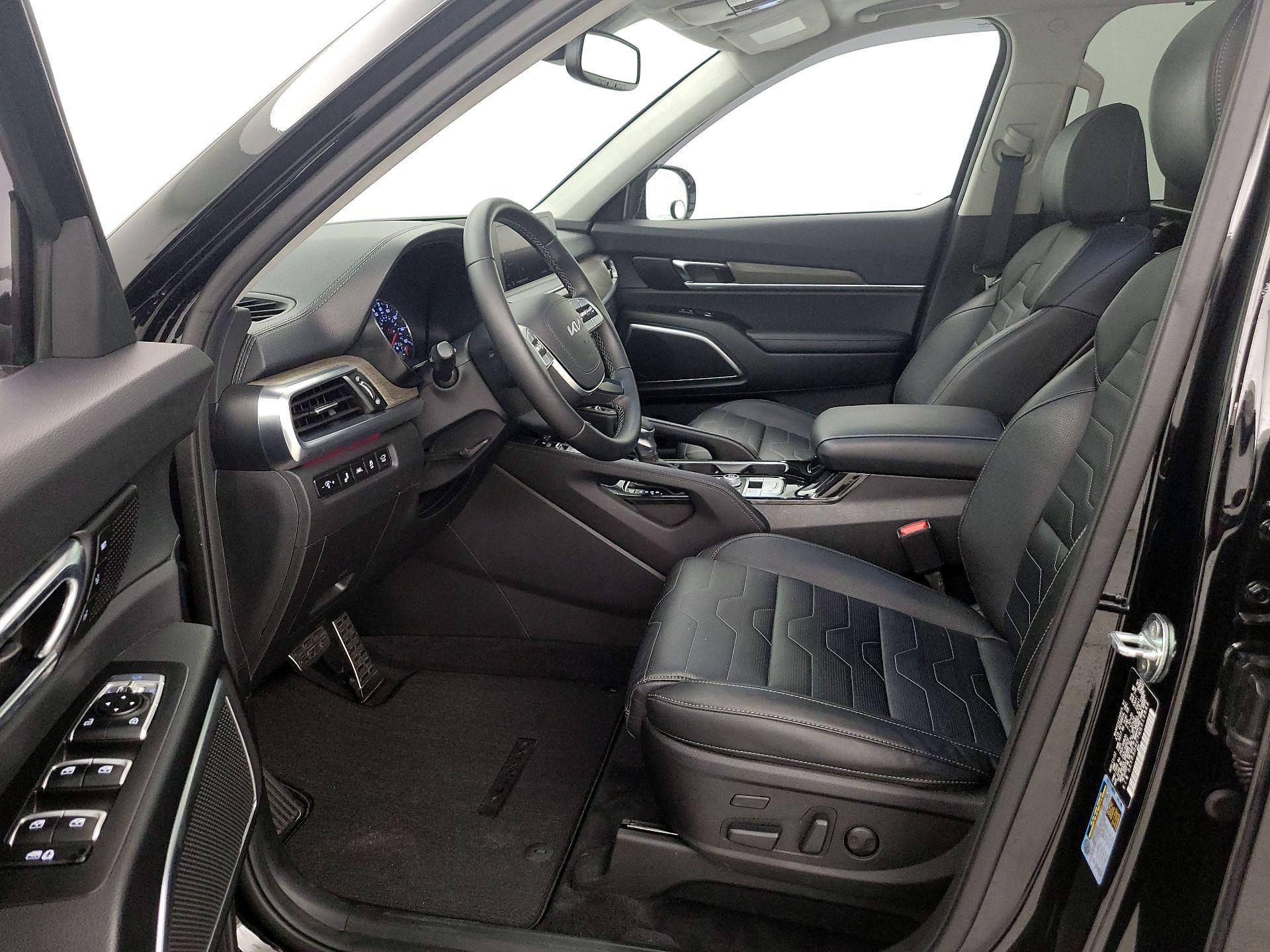 Thumbnail: 2022 Kia Telluride - 11