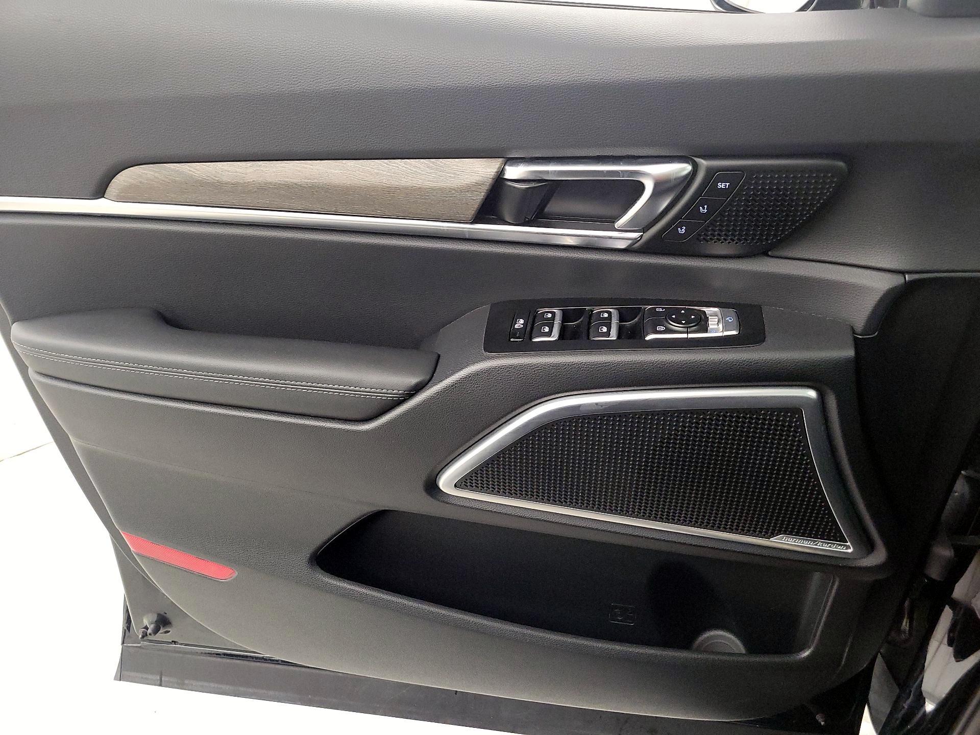 Thumbnail: 2022 Kia Telluride - 12