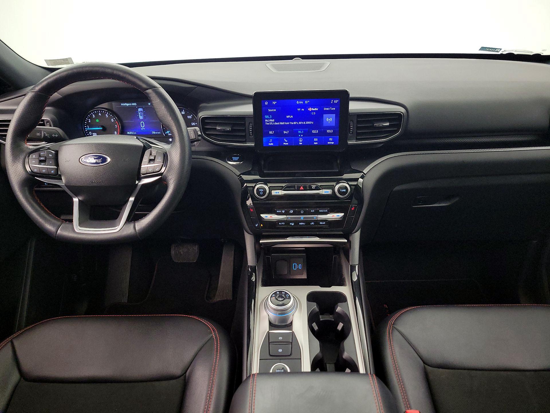 Thumbnail: 2023 Ford Explorer - 9