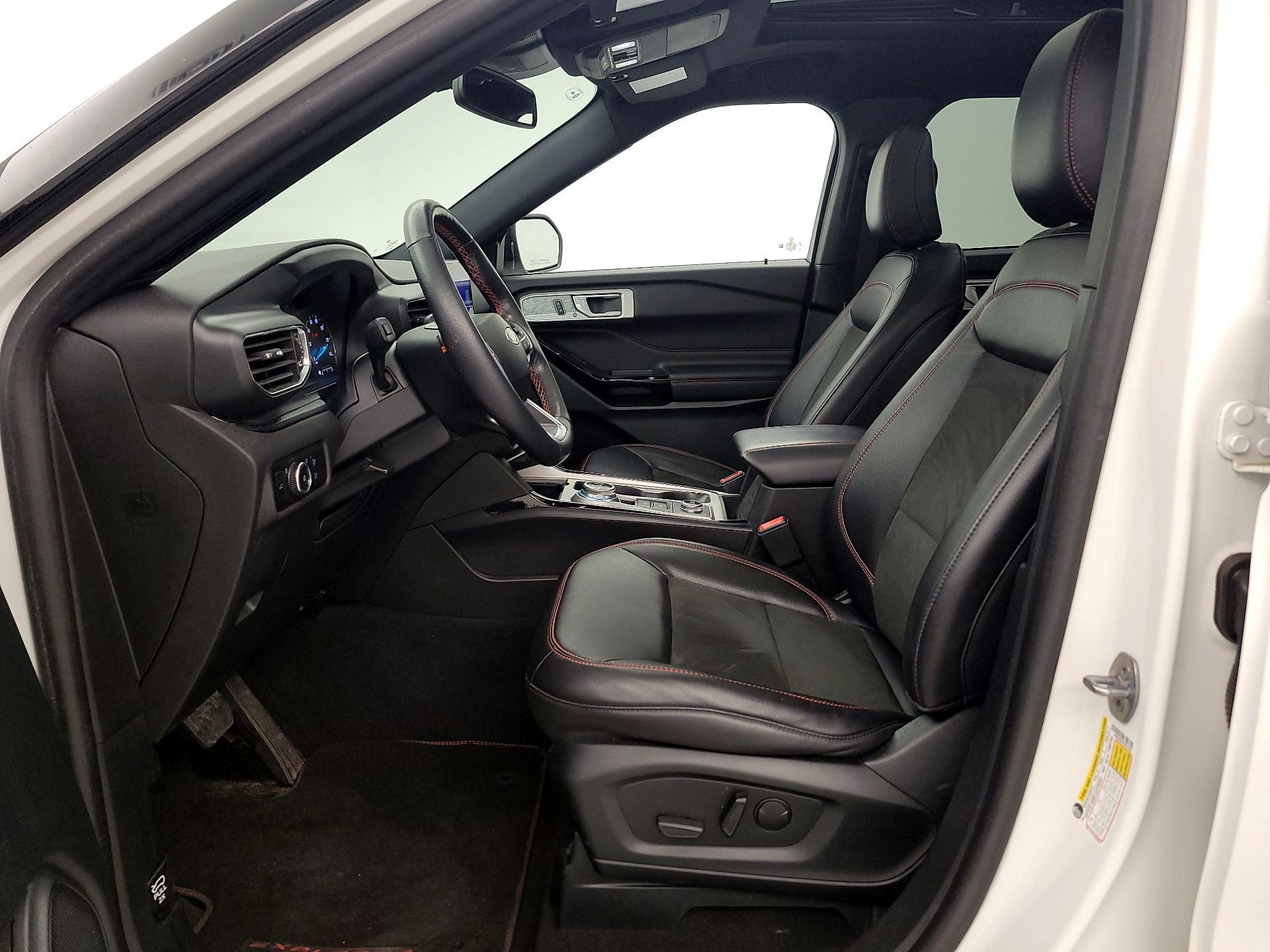 Thumbnail: 2023 Ford Explorer - 11