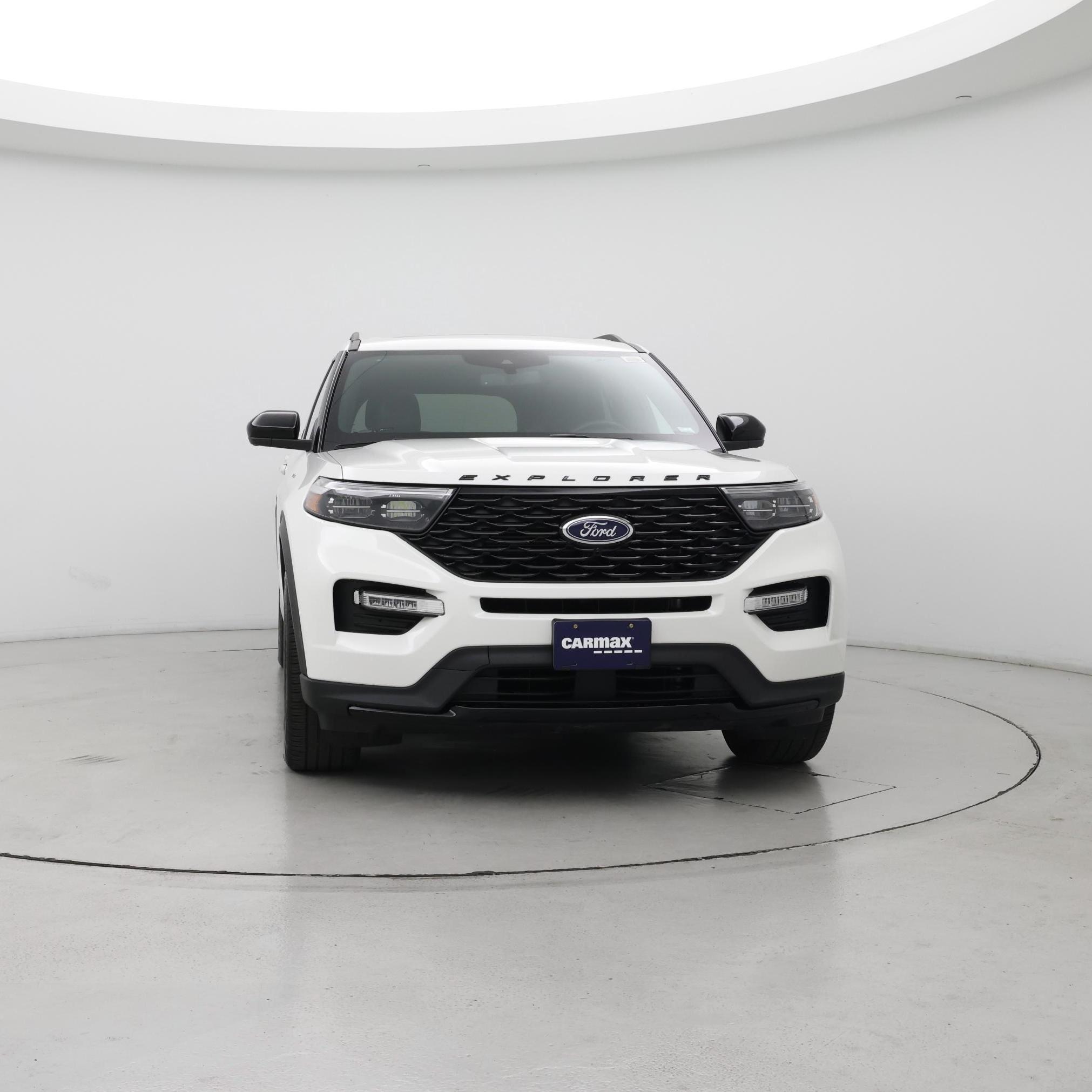 Thumbnail: 2023 Ford Explorer - 5