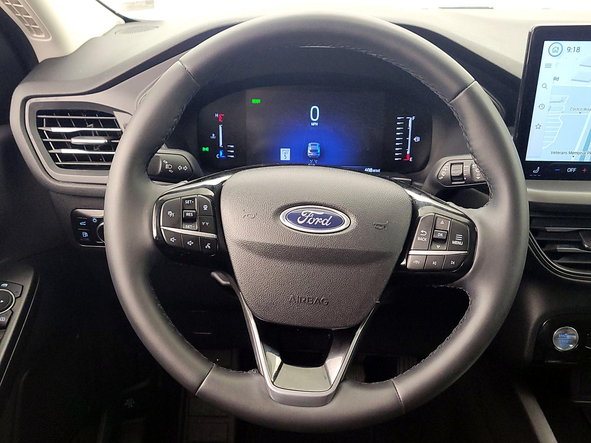 Thumbnail: 2023 Ford Escape - 10