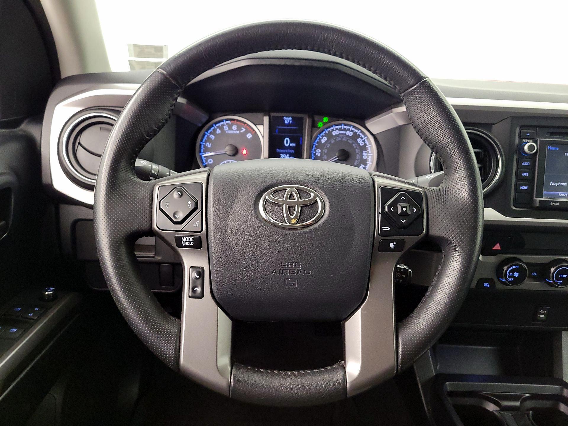 Thumbnail: 2017 Toyota Tacoma - 10