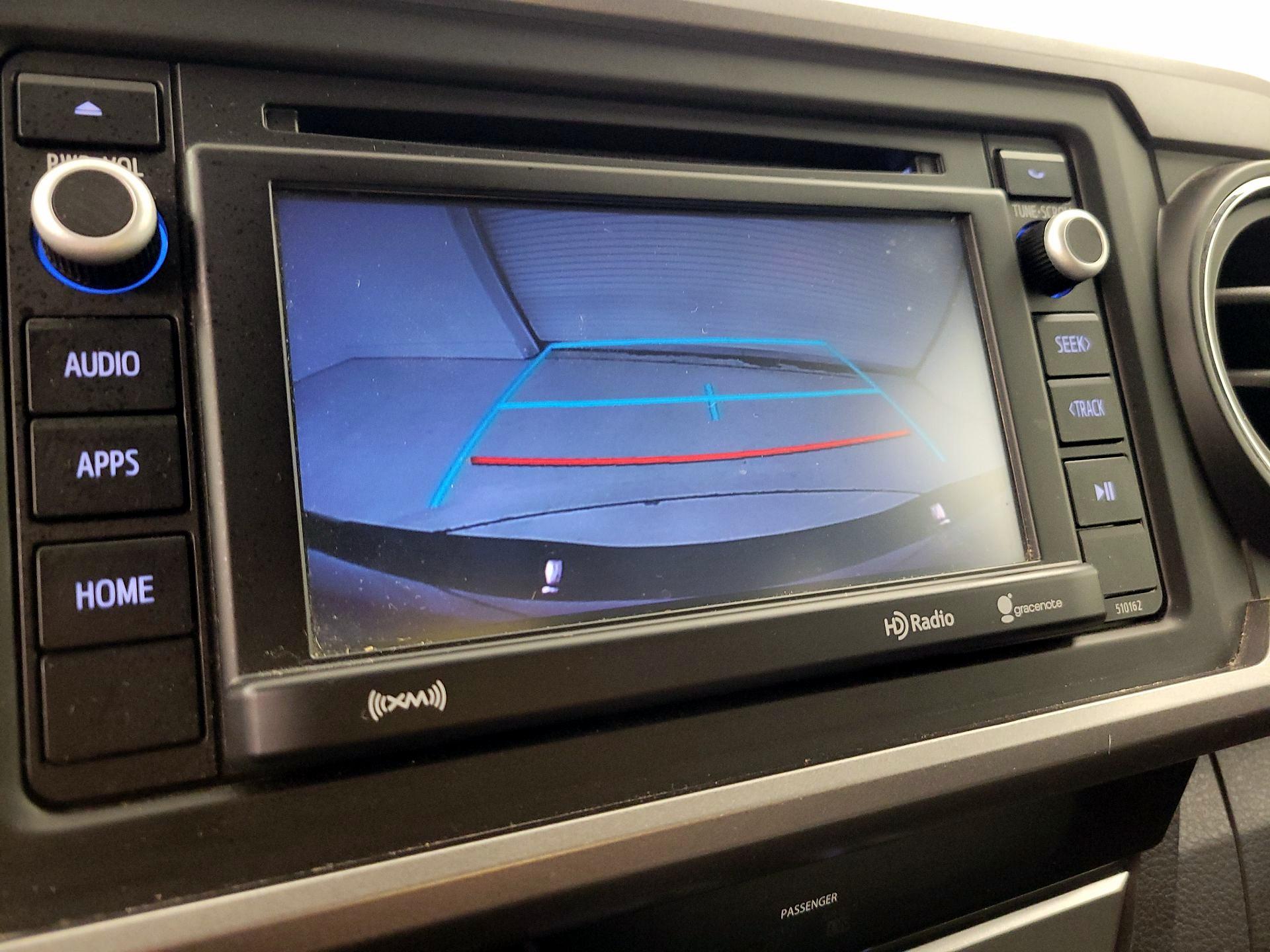 Thumbnail: 2017 Toyota Tacoma - 14