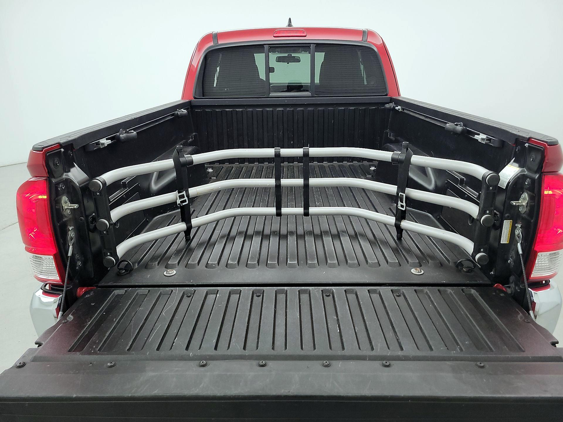 Thumbnail: 2017 Toyota Tacoma - 20