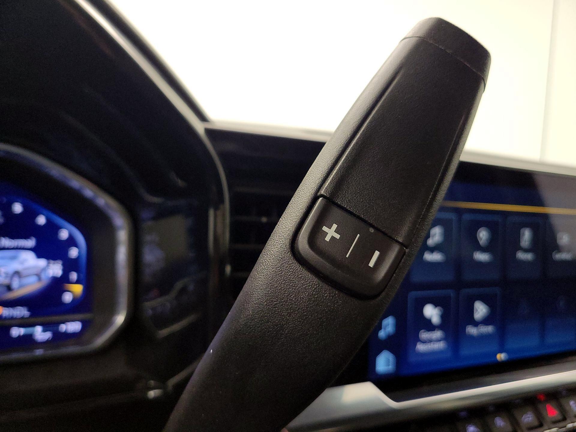 Thumbnail: 2024 Chevrolet Silverado 1500 - 17