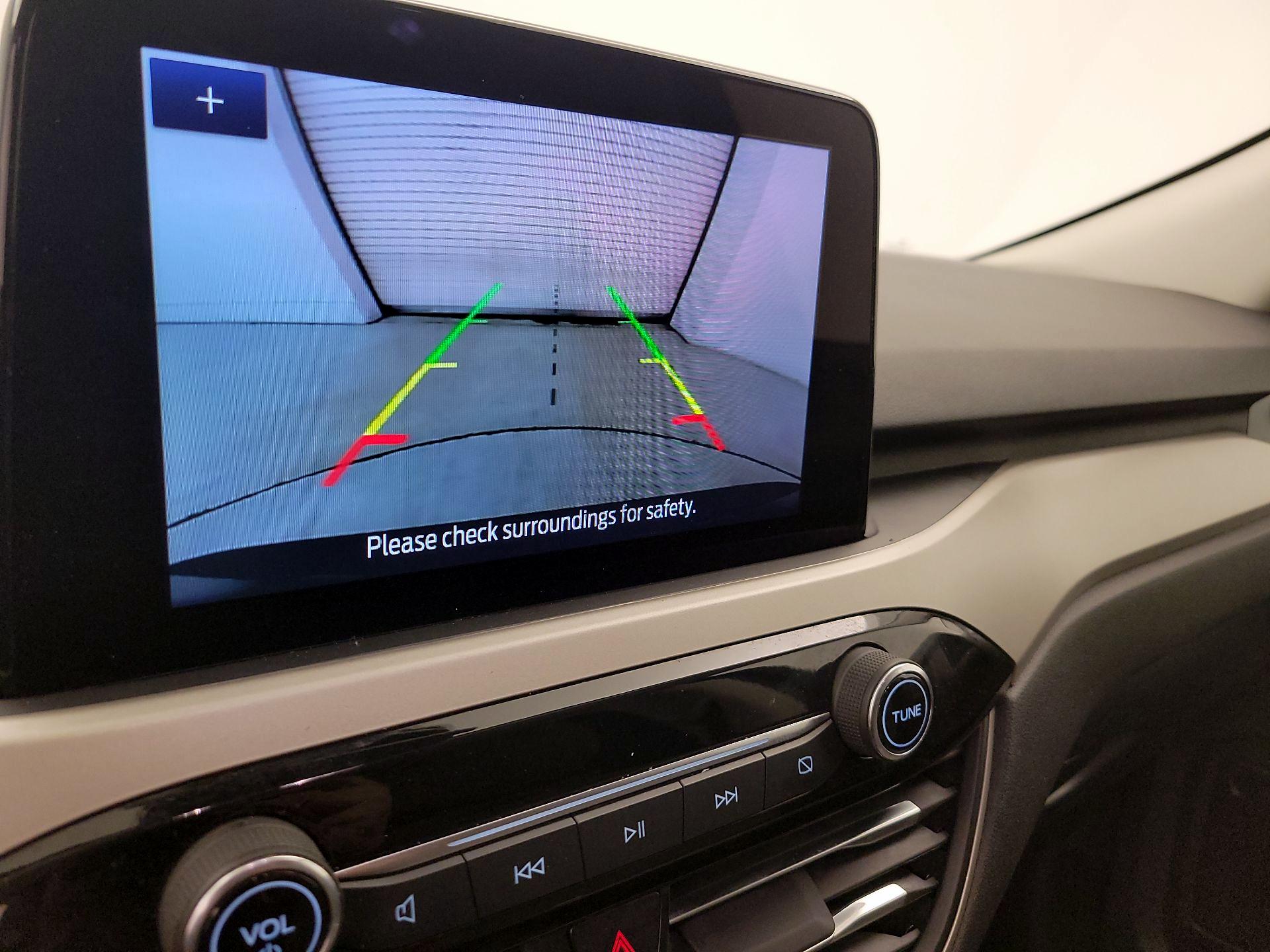 Thumbnail: 2022 Ford Escape - 14