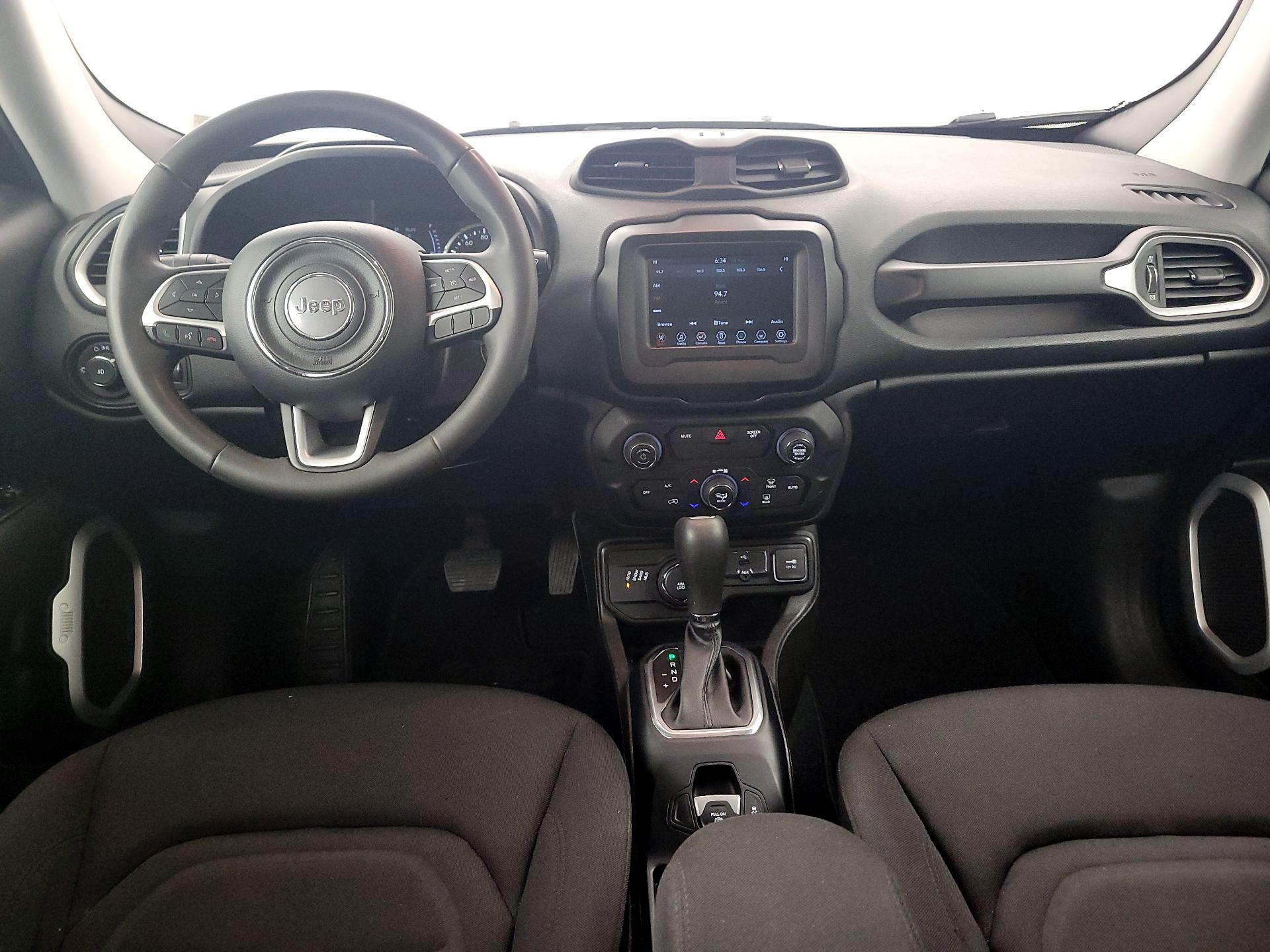 Thumbnail: 2020 Jeep Renegade - 9