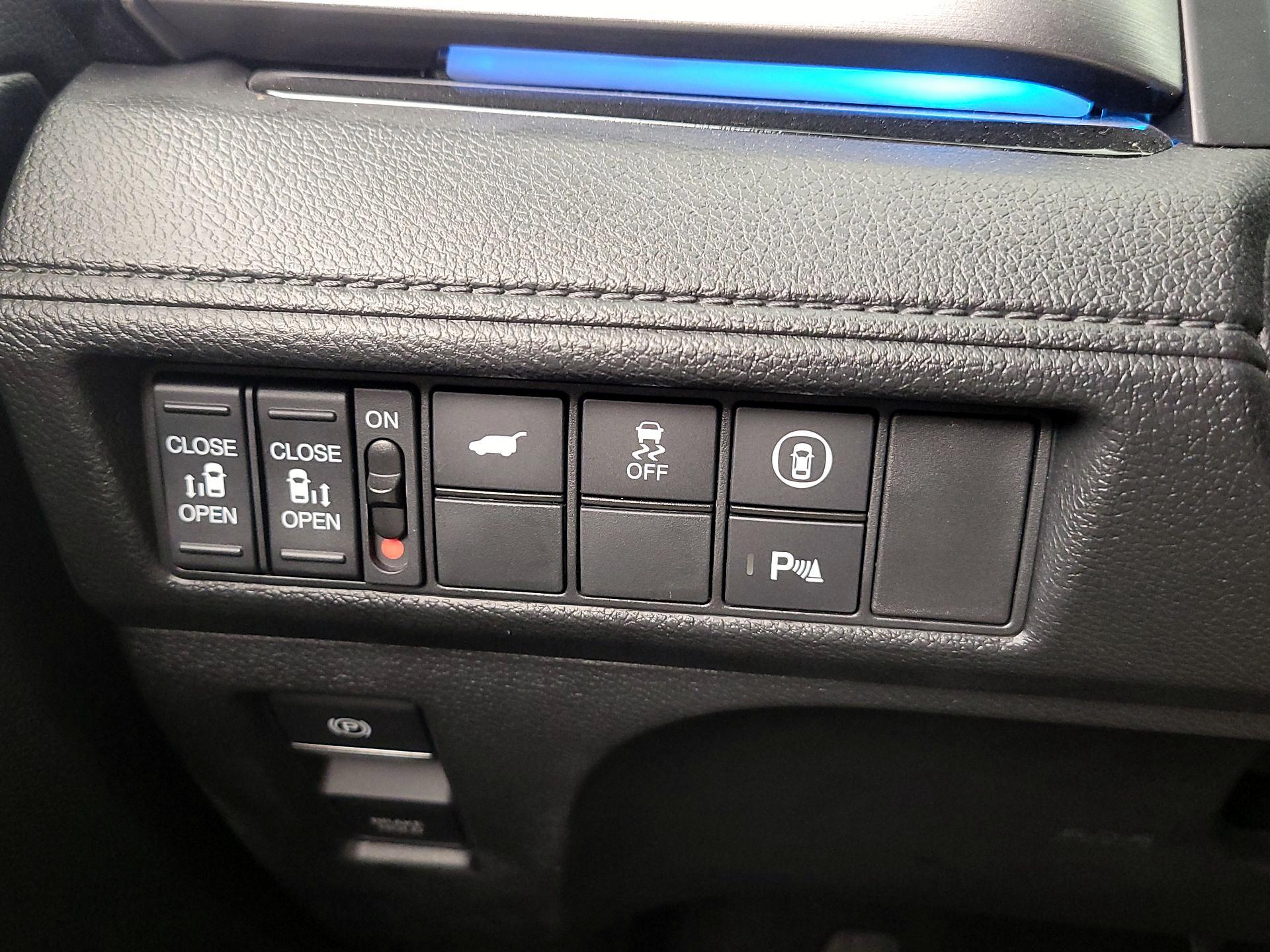 Thumbnail: 2024 Honda Odyssey - 13